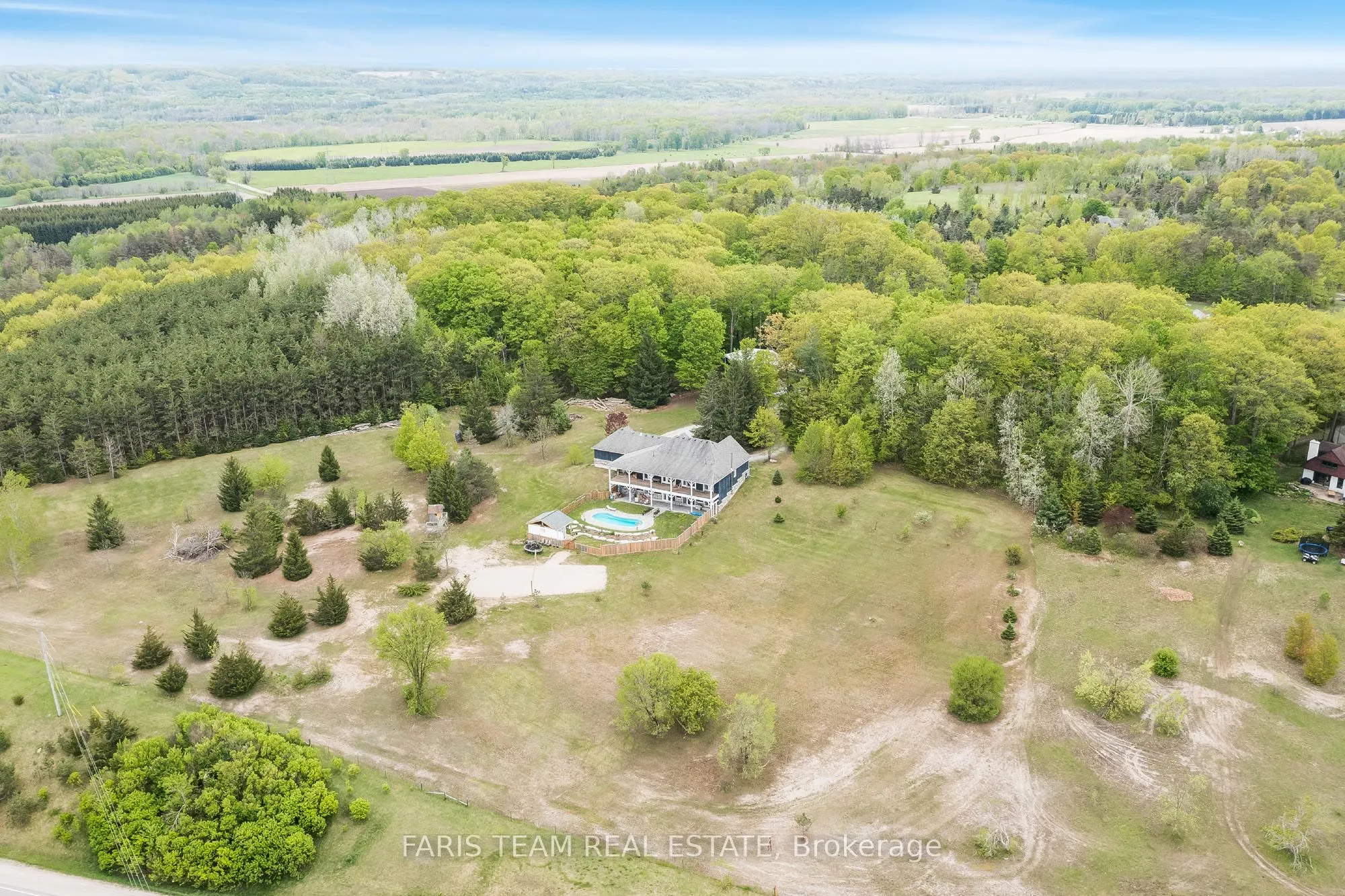 1933 Vespra Valley Road