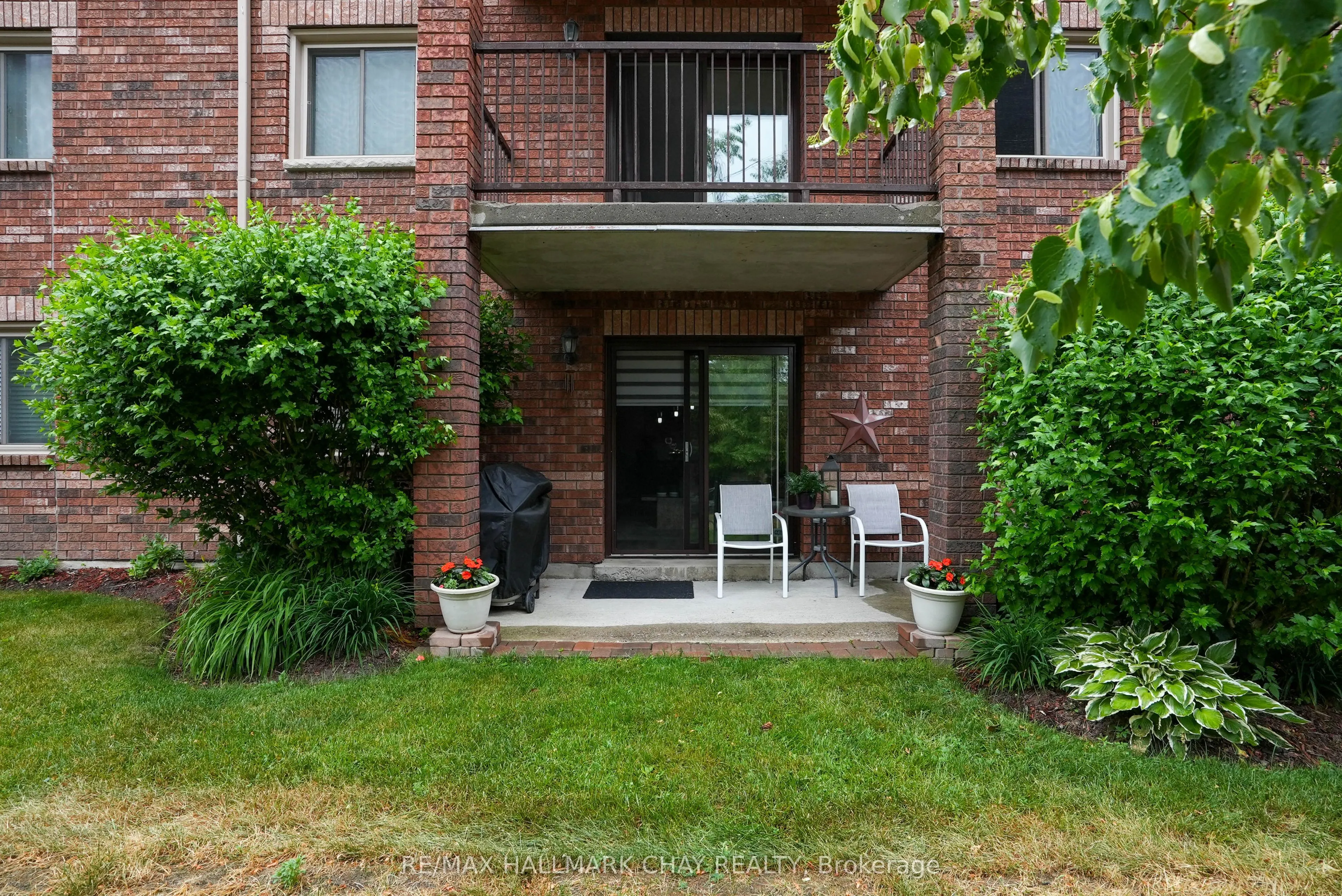 1 Quail Crescent, #106