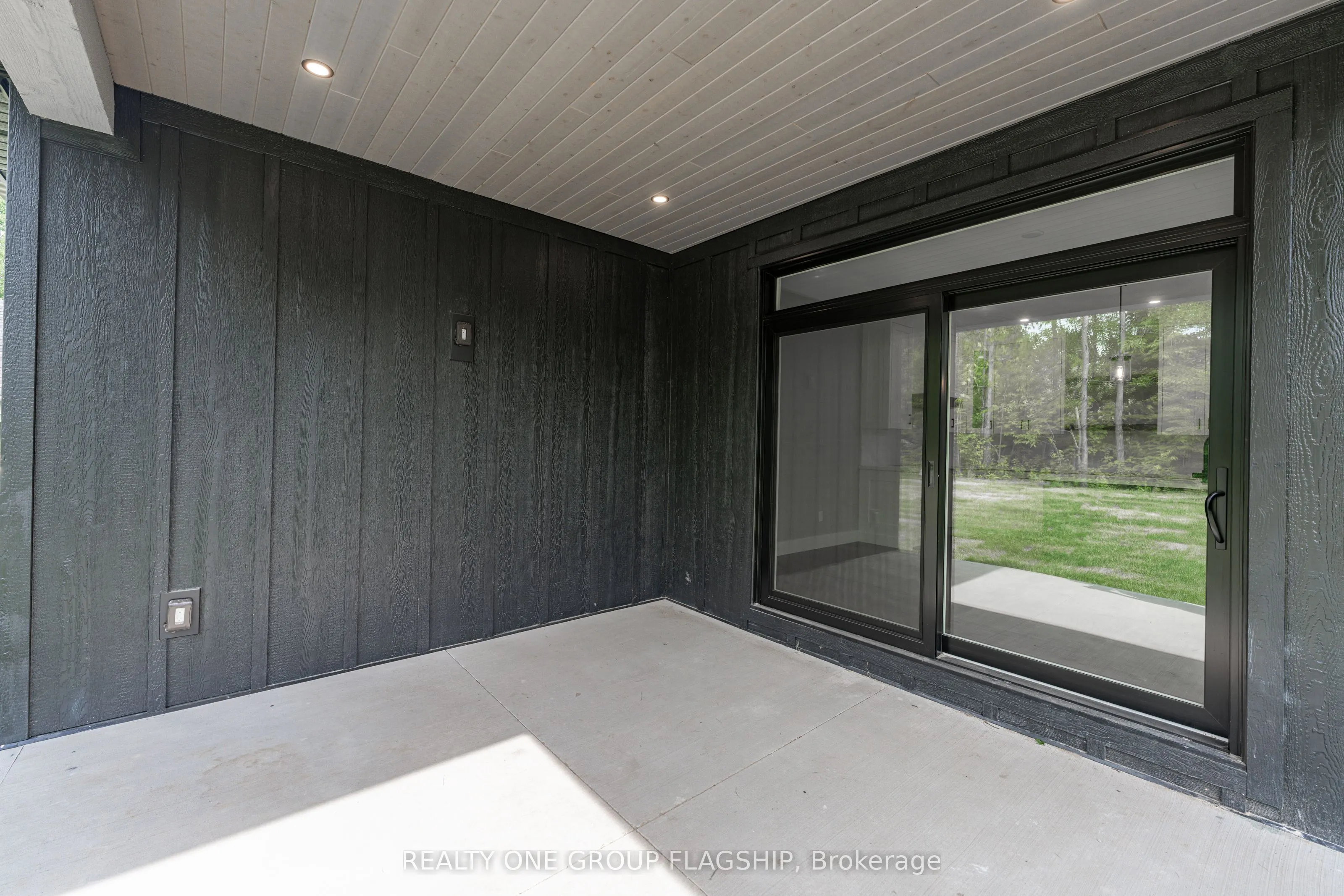 32 Alpine Way
