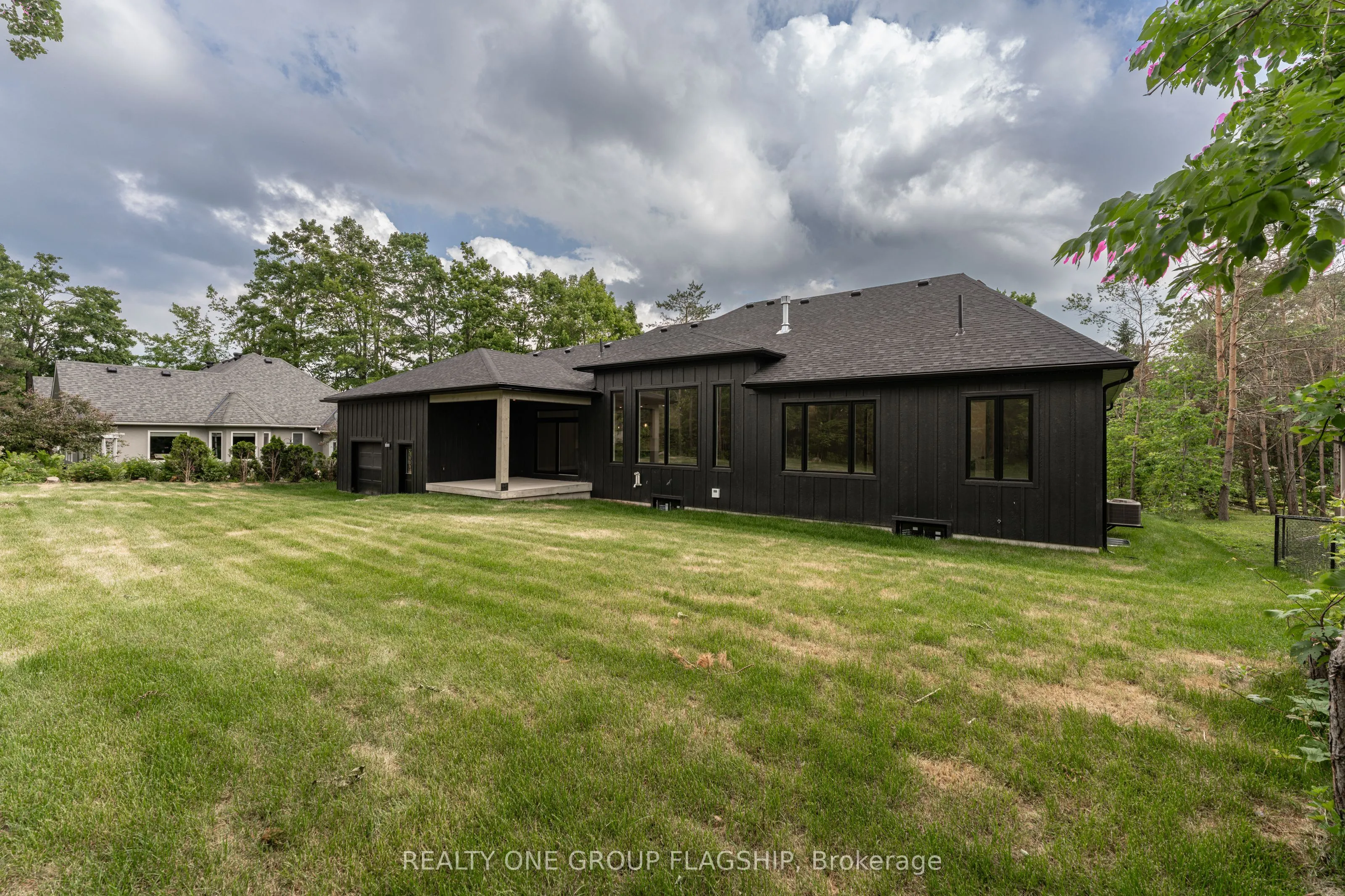 32 Alpine Way