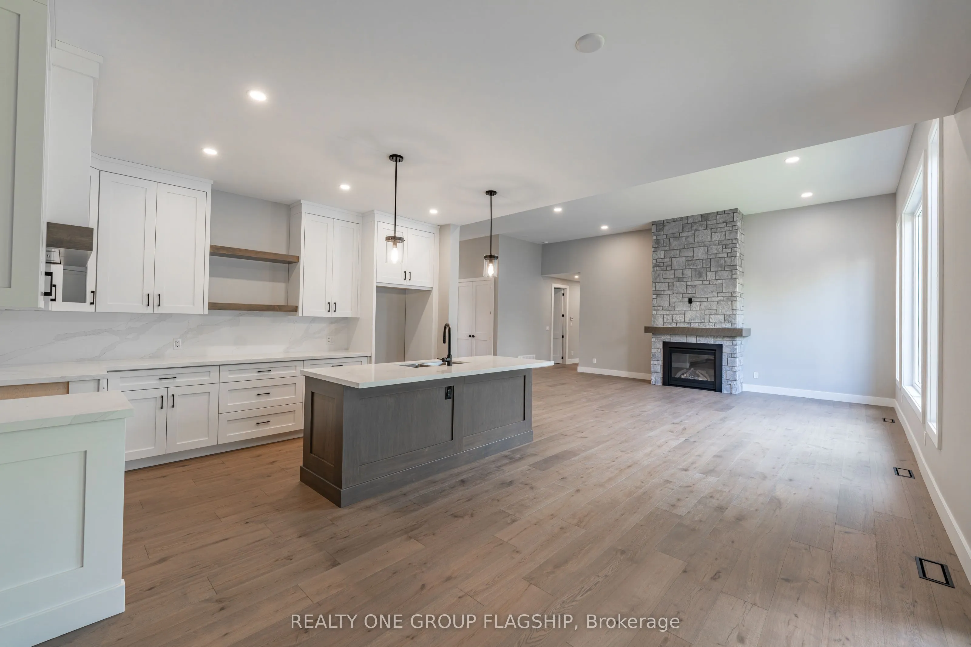 32 Alpine Way