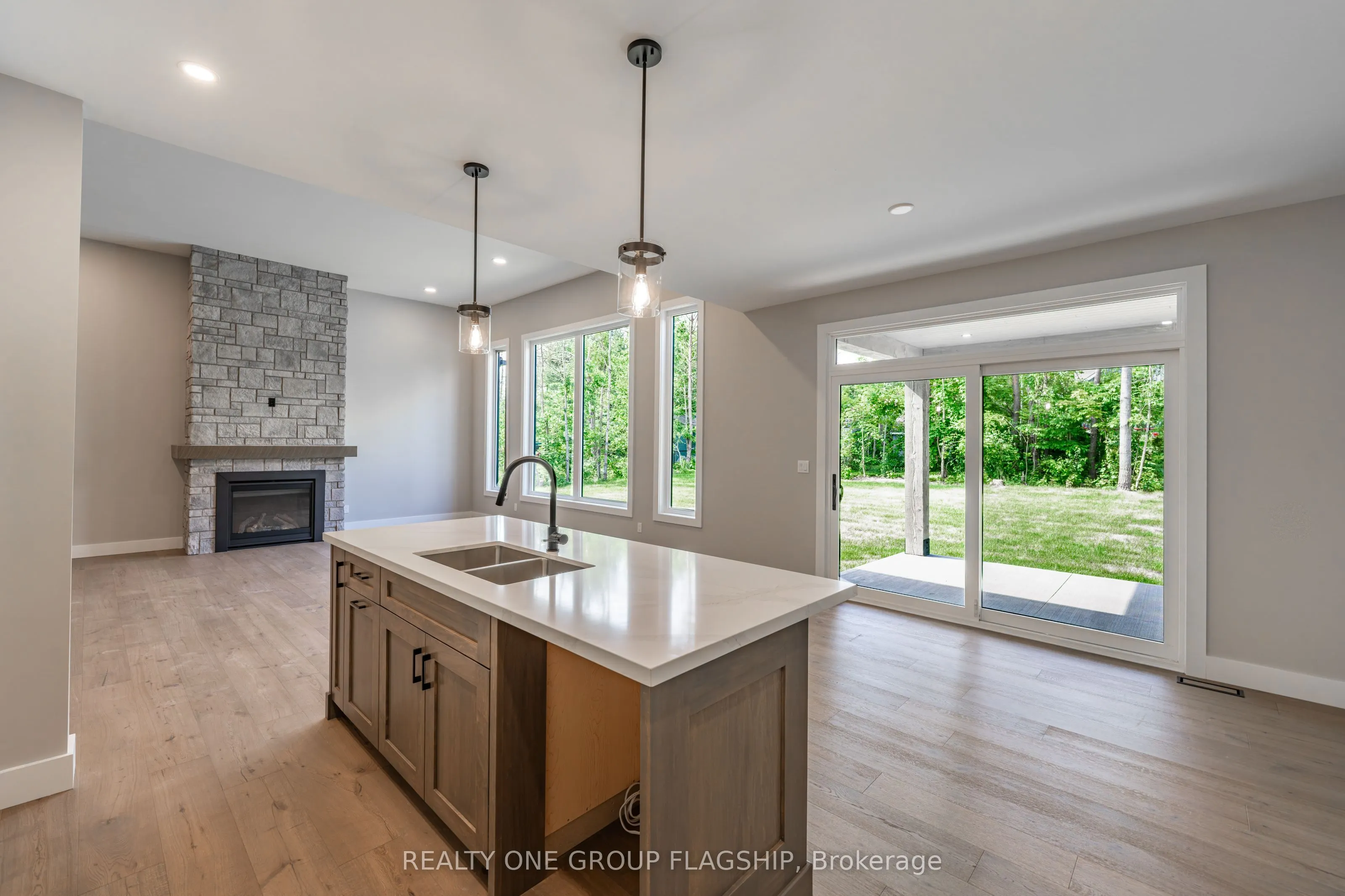32 Alpine Way