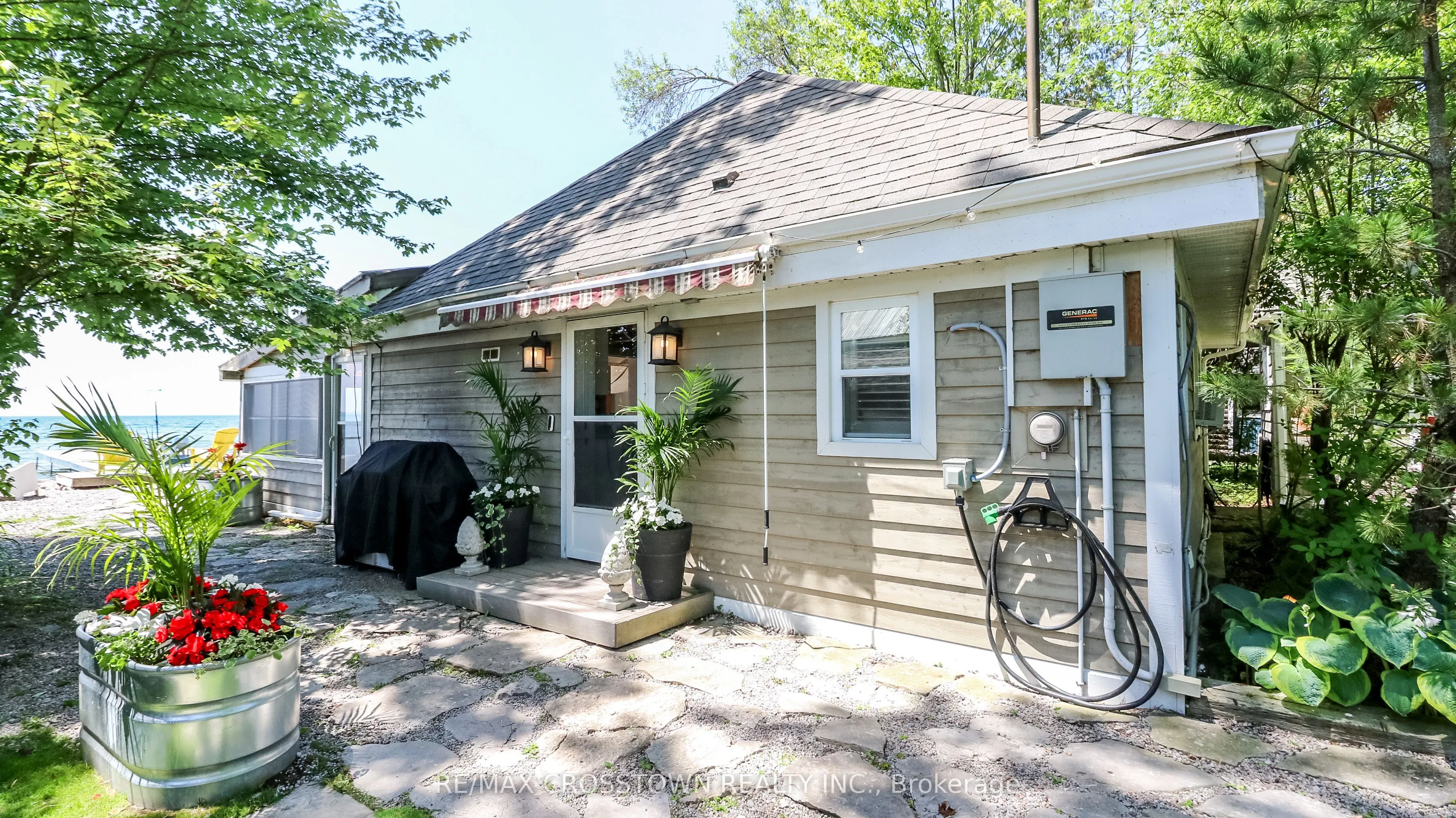 3756 Glenrest Drive