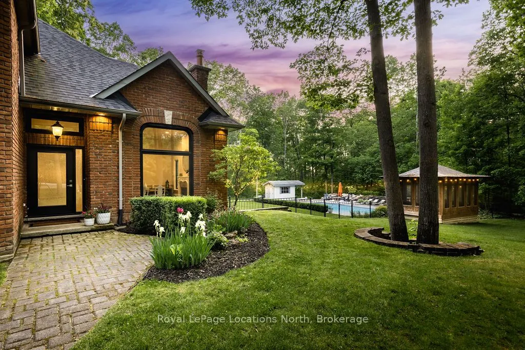 18 Mills Circle
