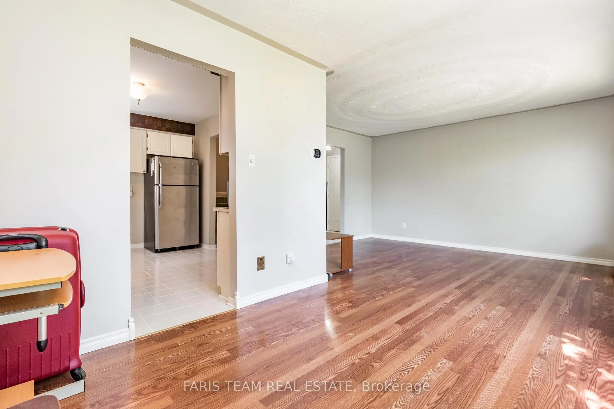 1059 Glen Mhor Crescent