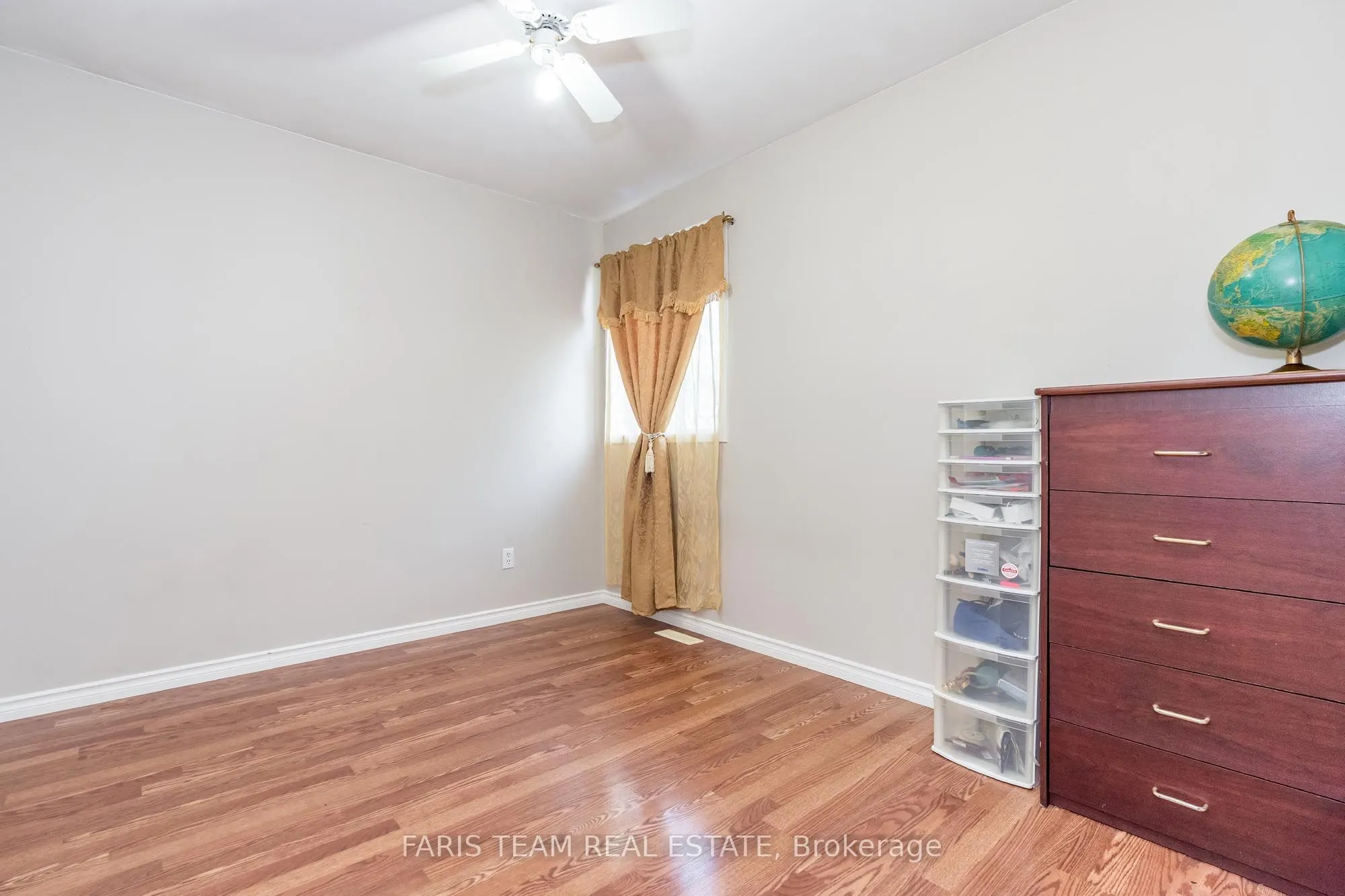 1059 Glen Mhor Crescent