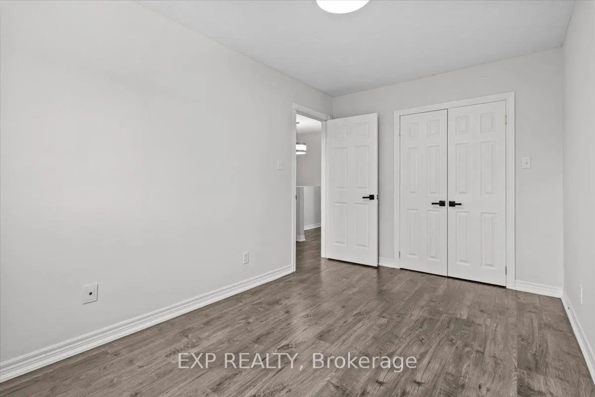 32 Michael Crescent