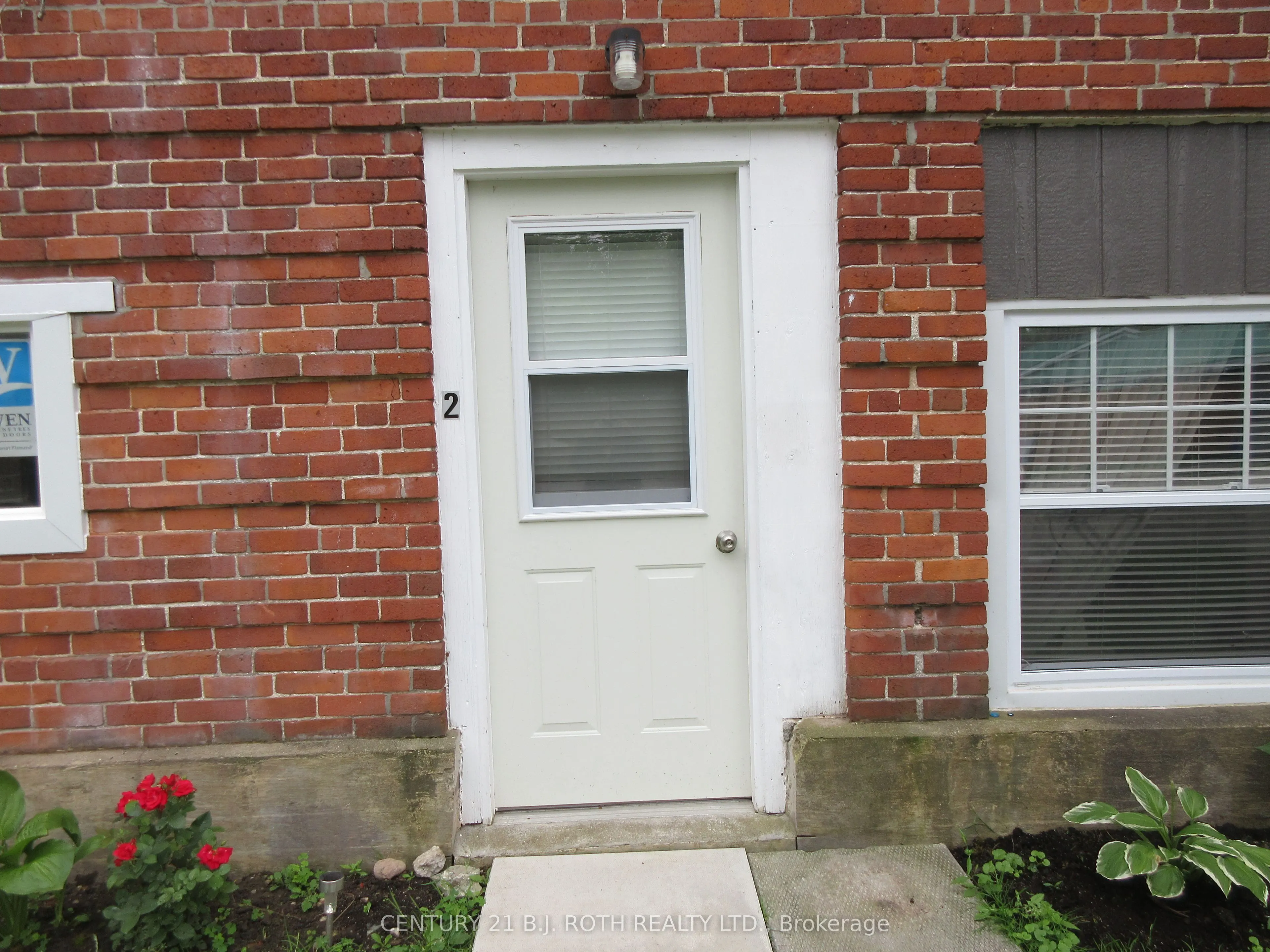 12 Harriet Street