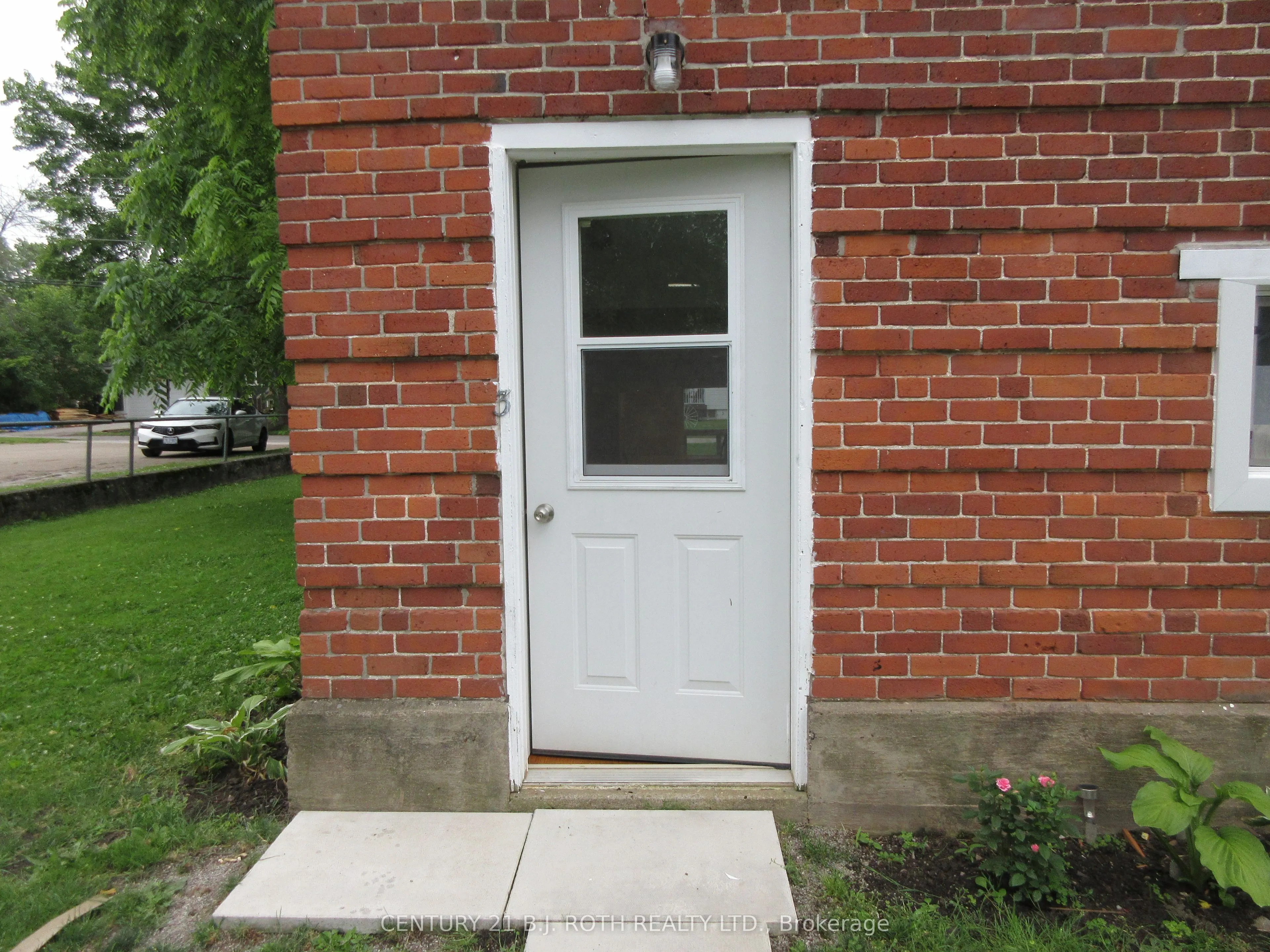 12 Harriet Street