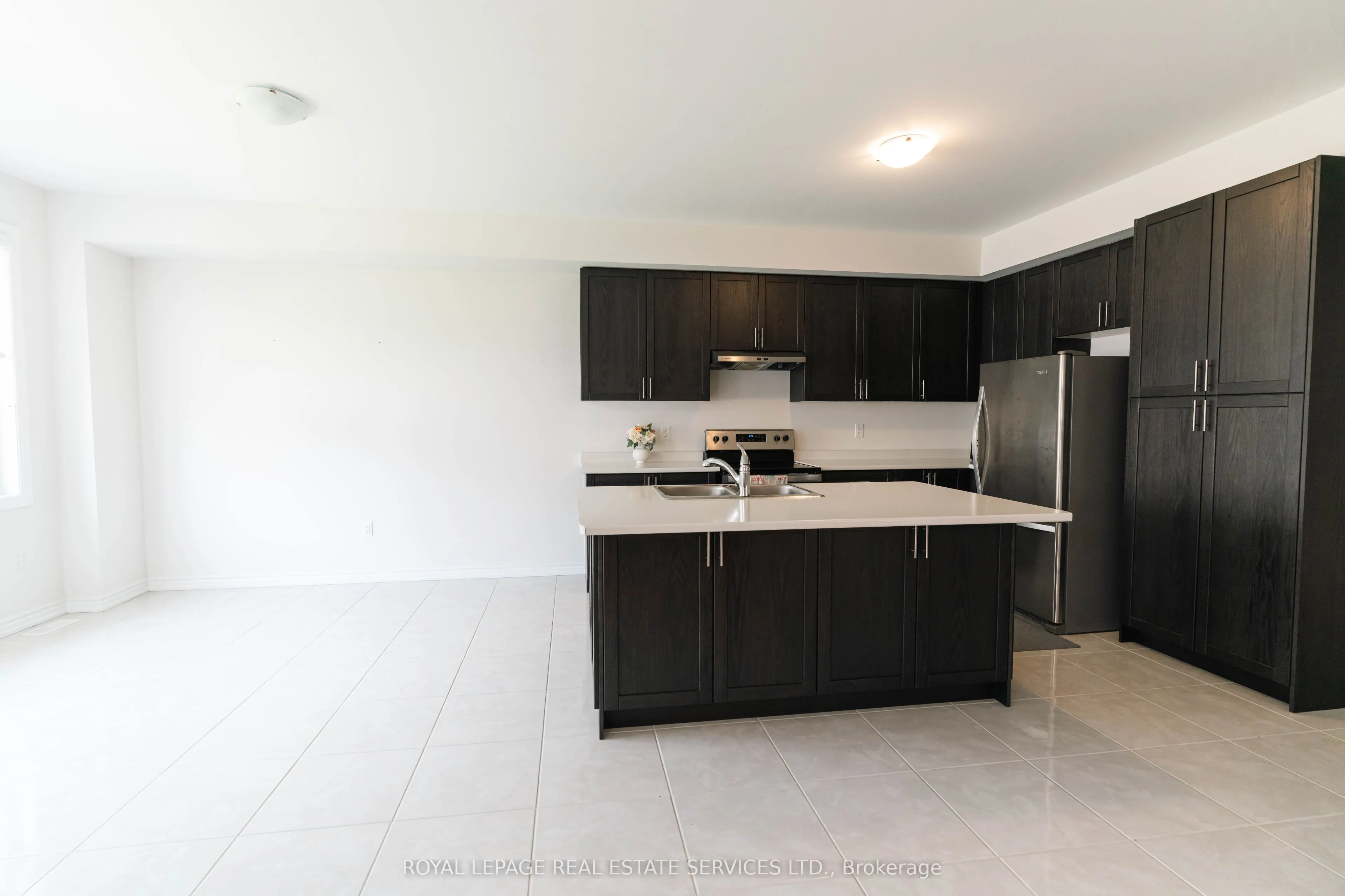 46 Bannister Road, #Upper
