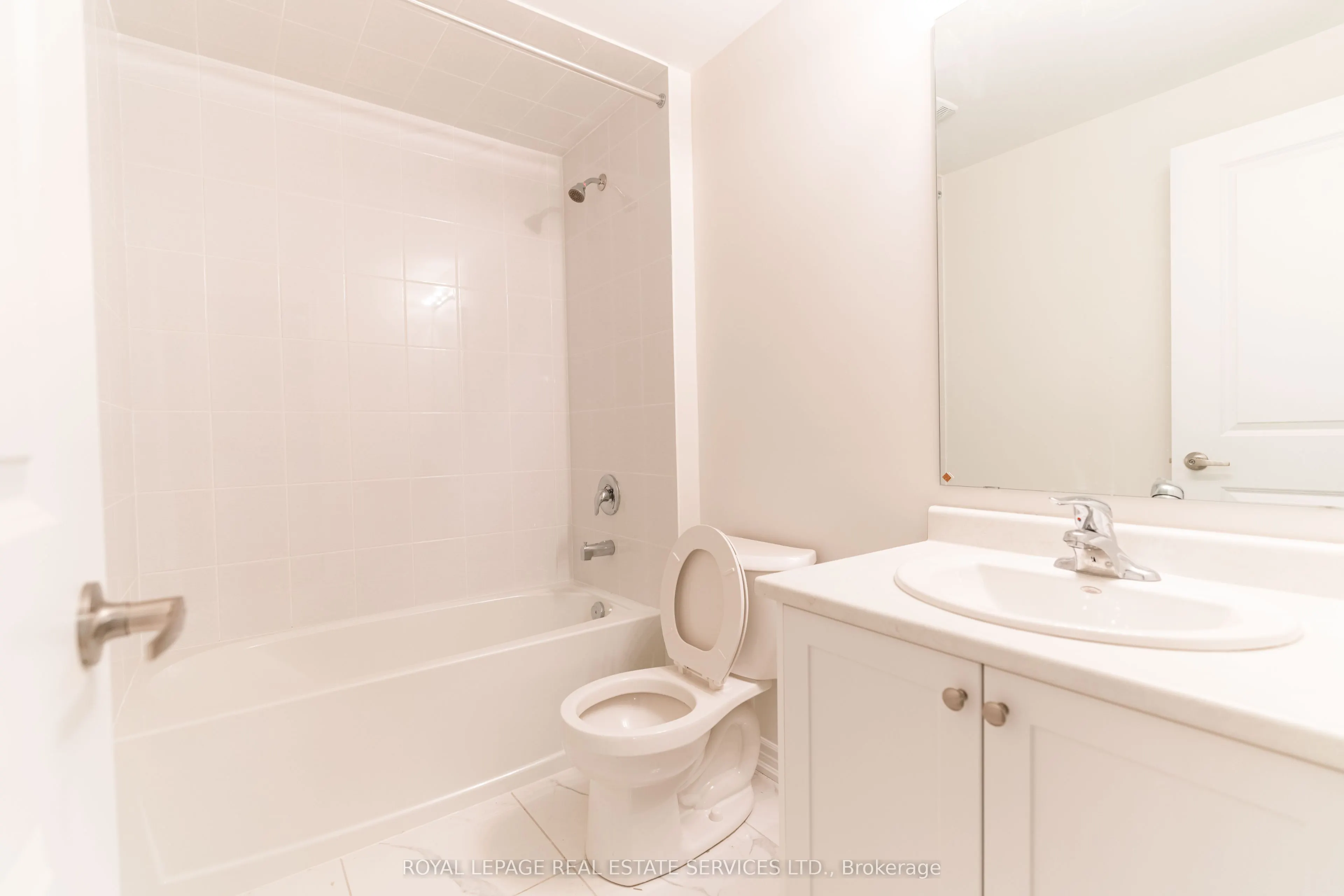46 Bannister Road, #Lower