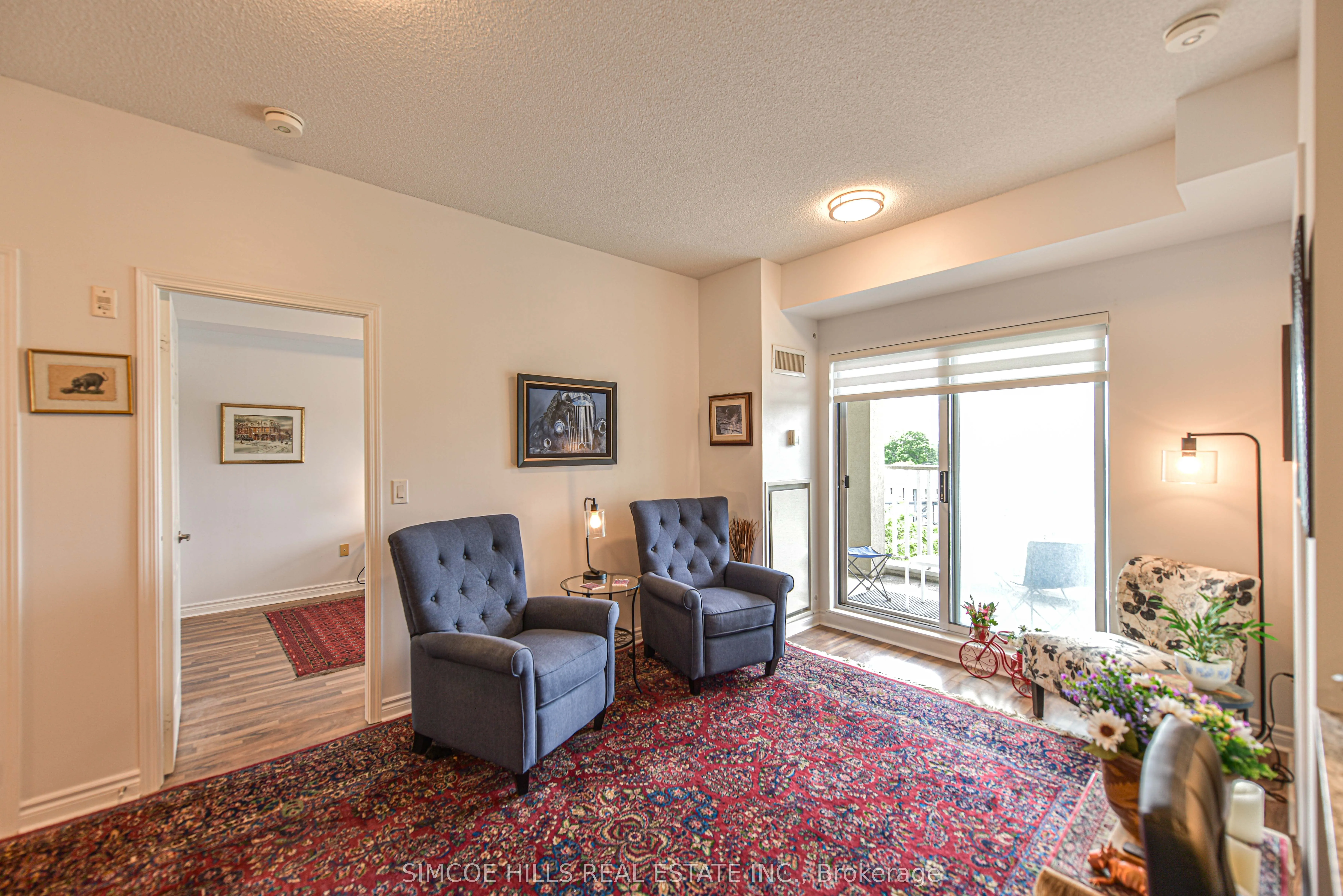 354 ATHERLEY Road, #402
