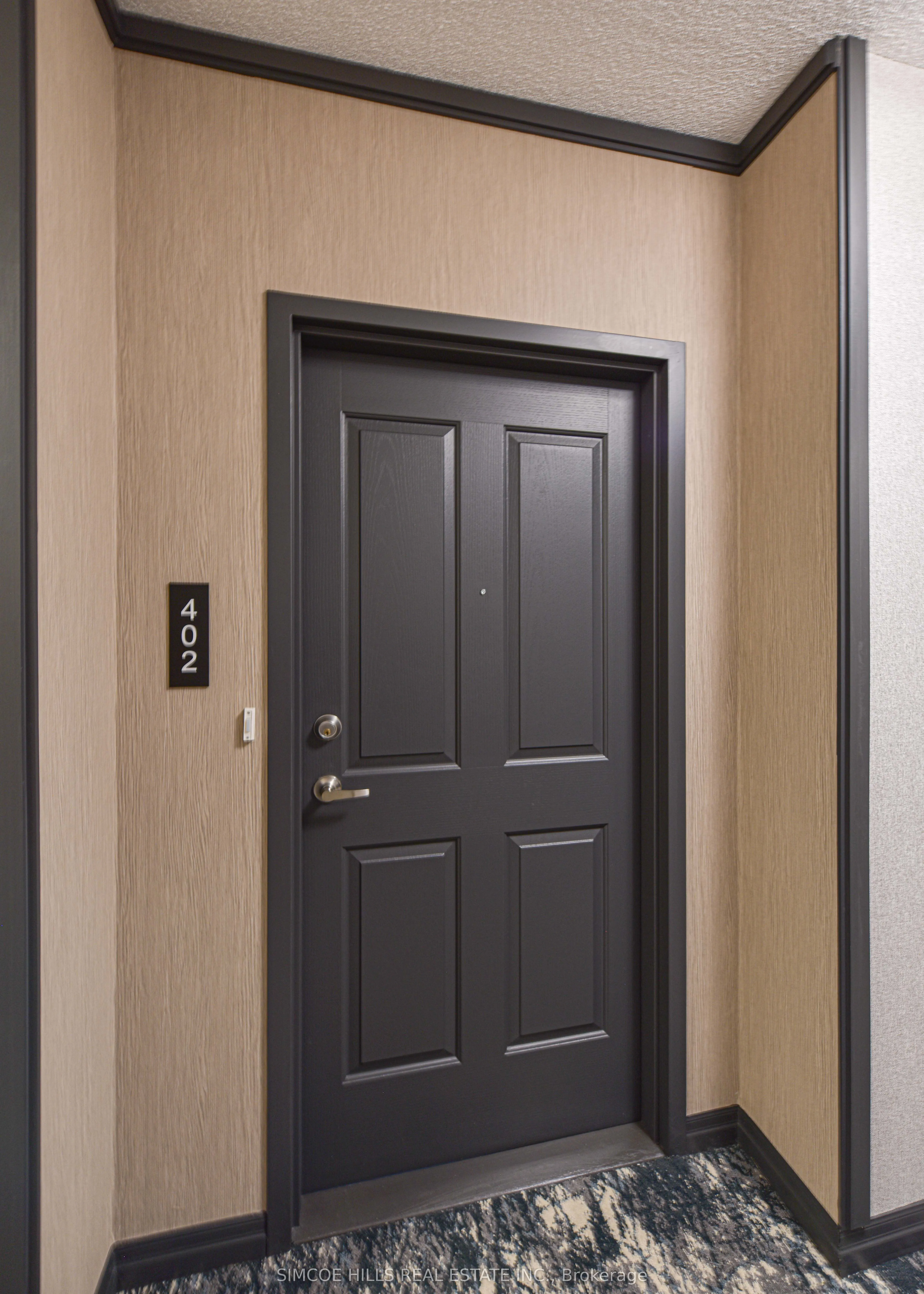 354 ATHERLEY Road, #402