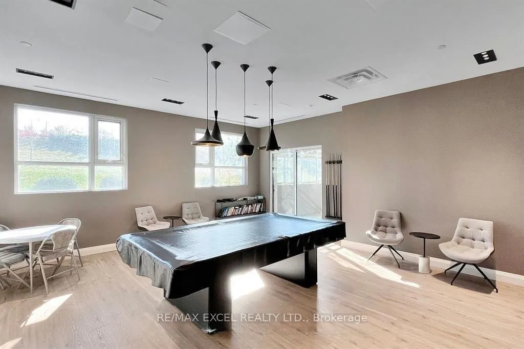 58 Lakeside Terrace, #1005