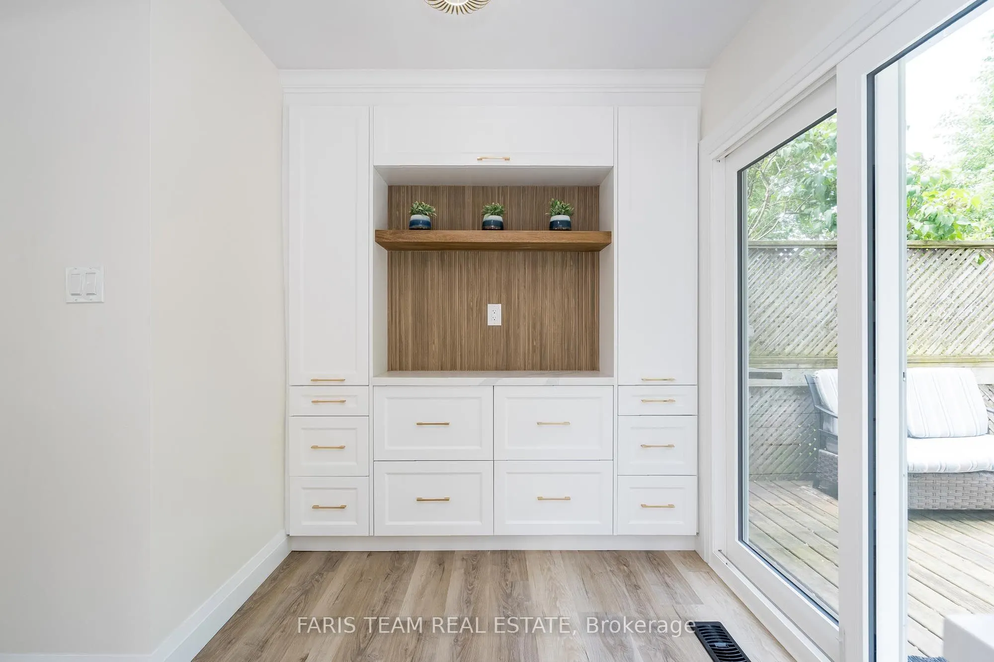 356 Lescaut Road
