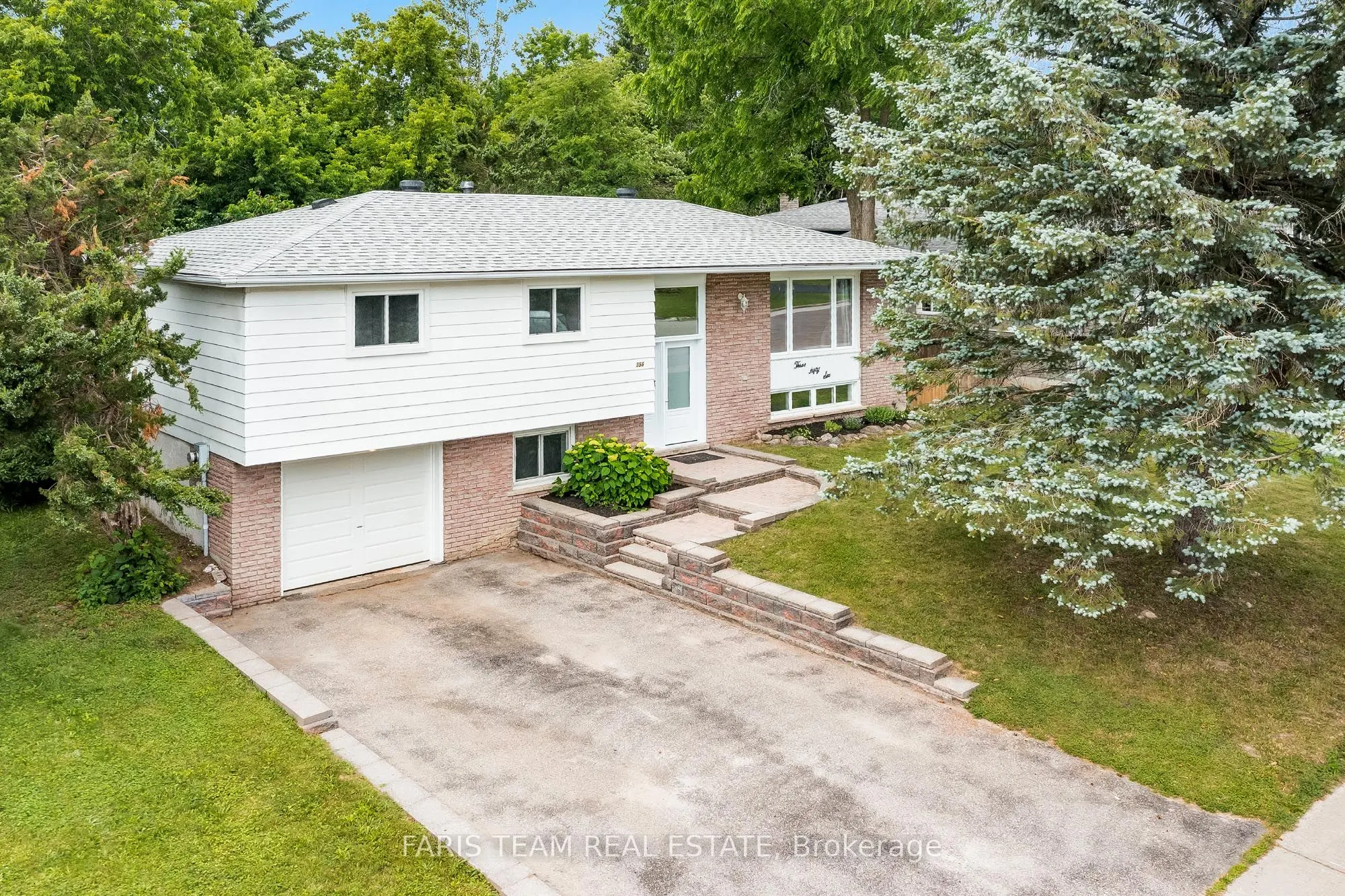 356 Lescaut Road