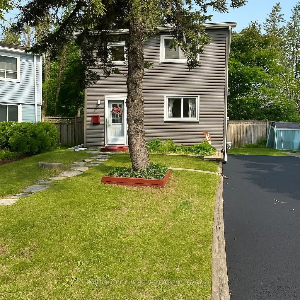 220 Letitia Street