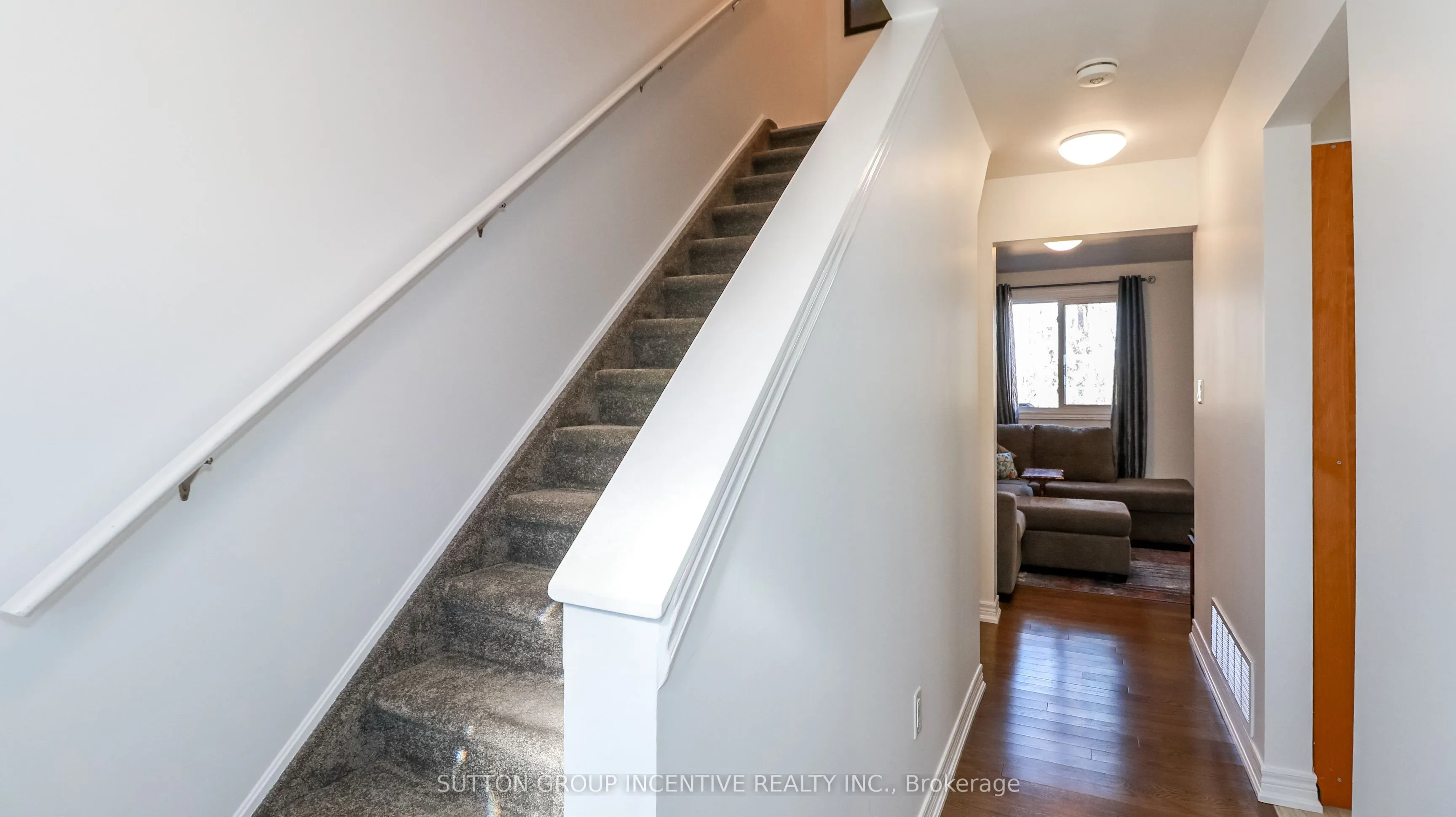220 Letitia Street