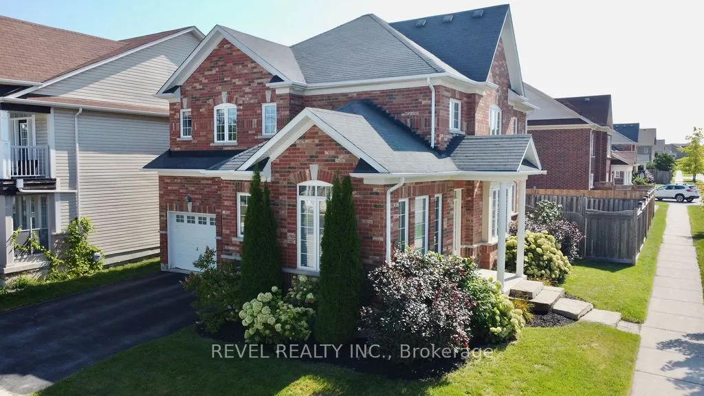 166 SUCCESSION Crescent