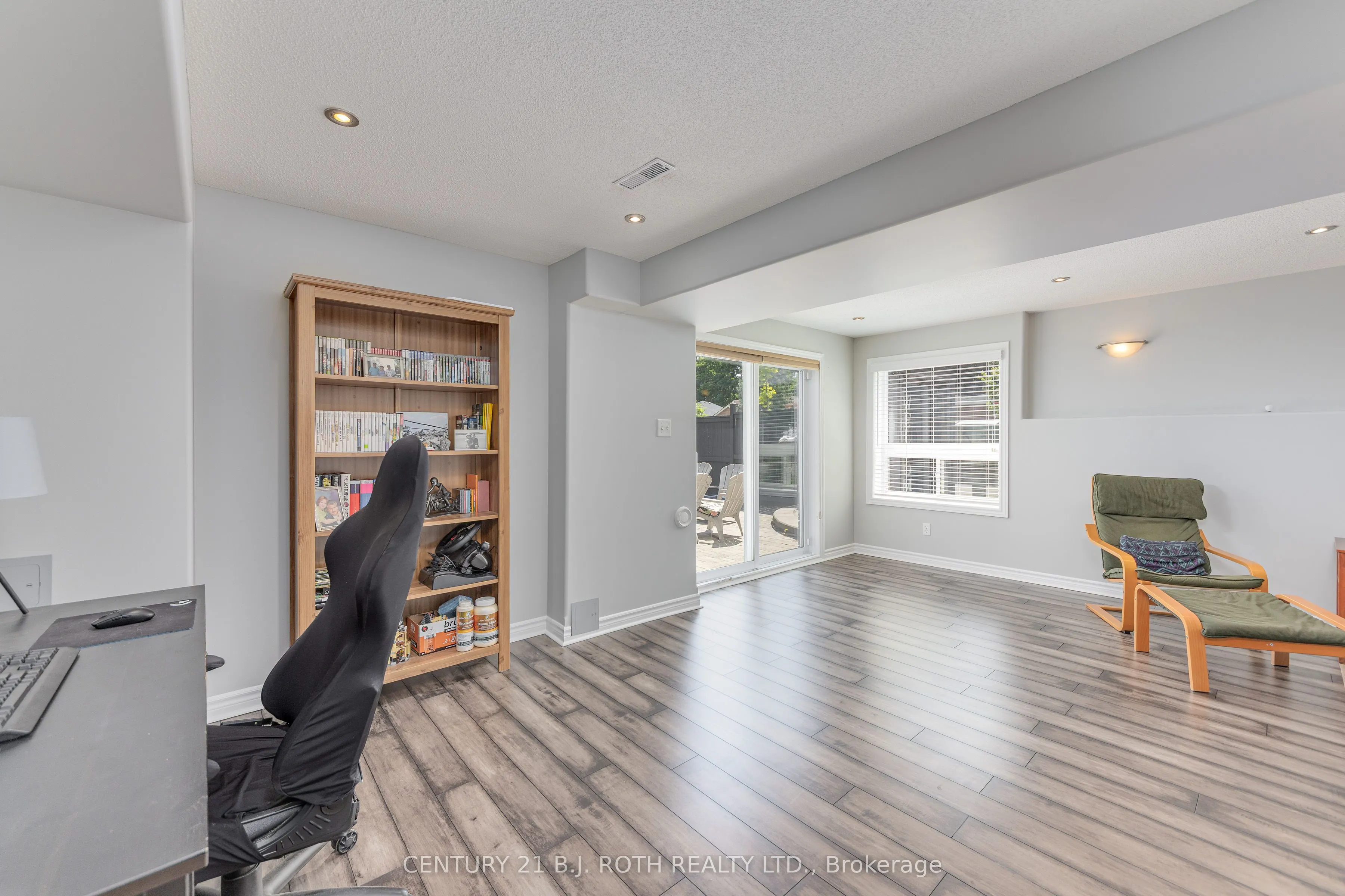 143 Crompton Drive