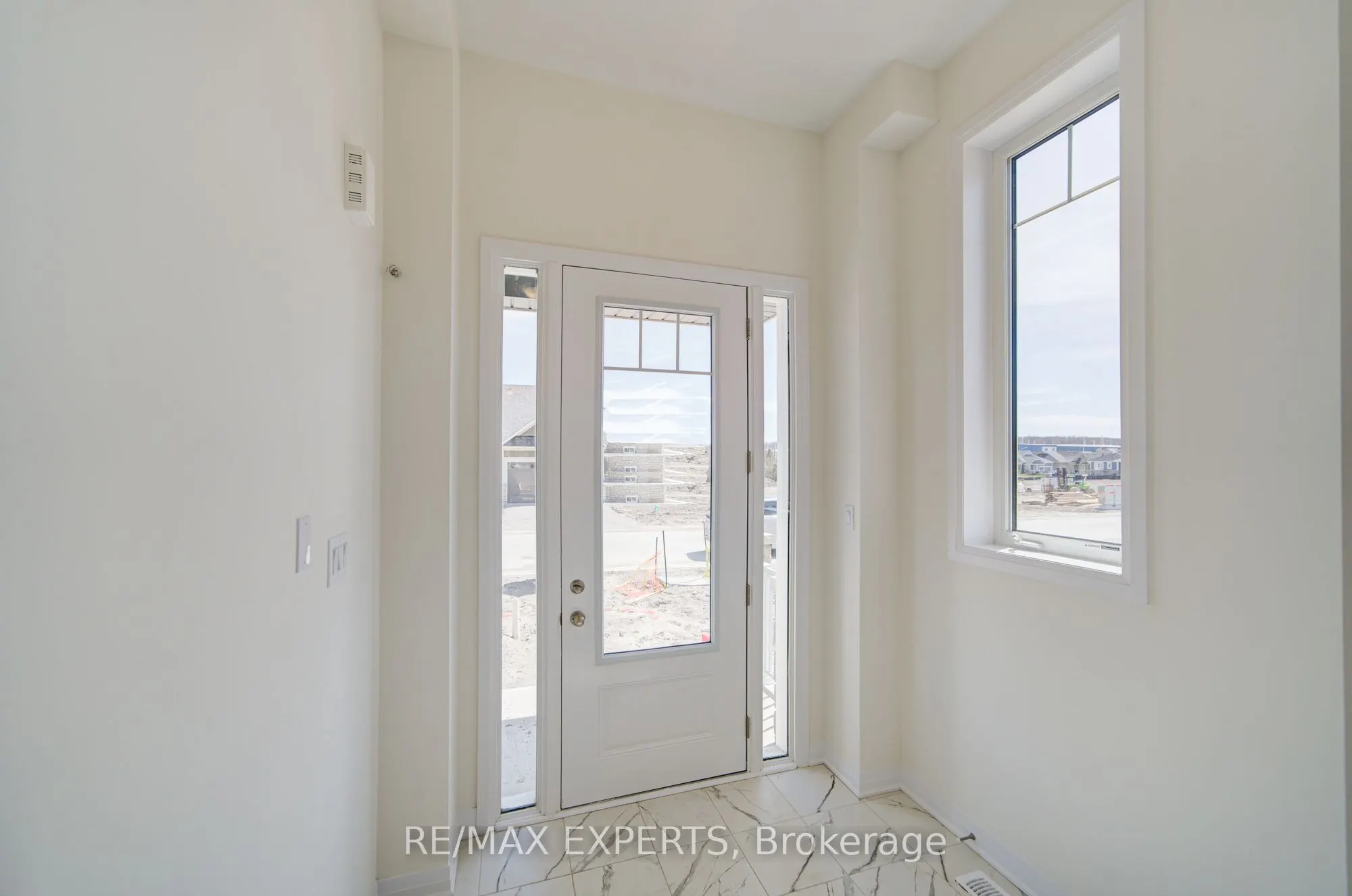 564 Hudson Crescent