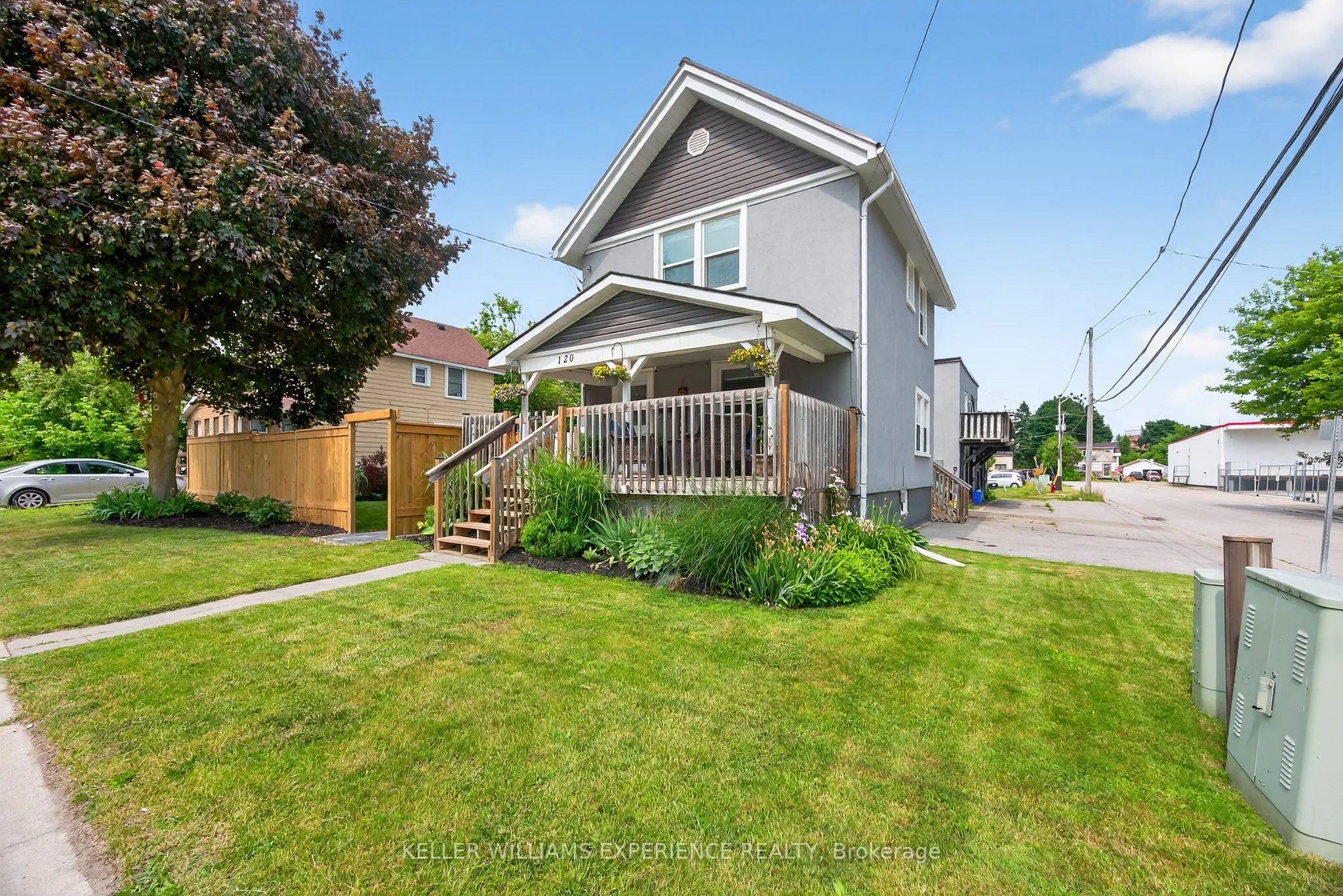 120 DUNLOP Street