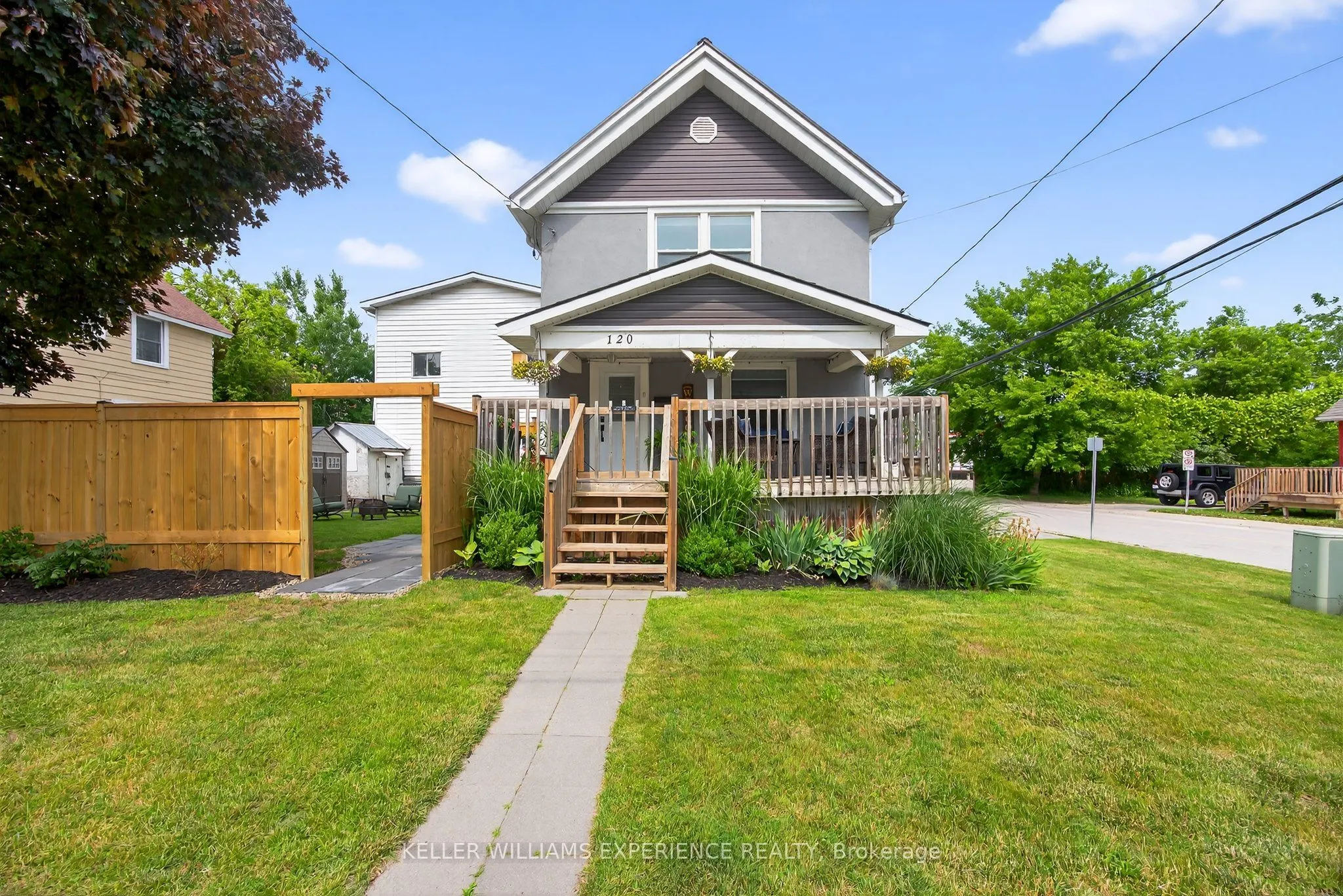 120 DUNLOP Street