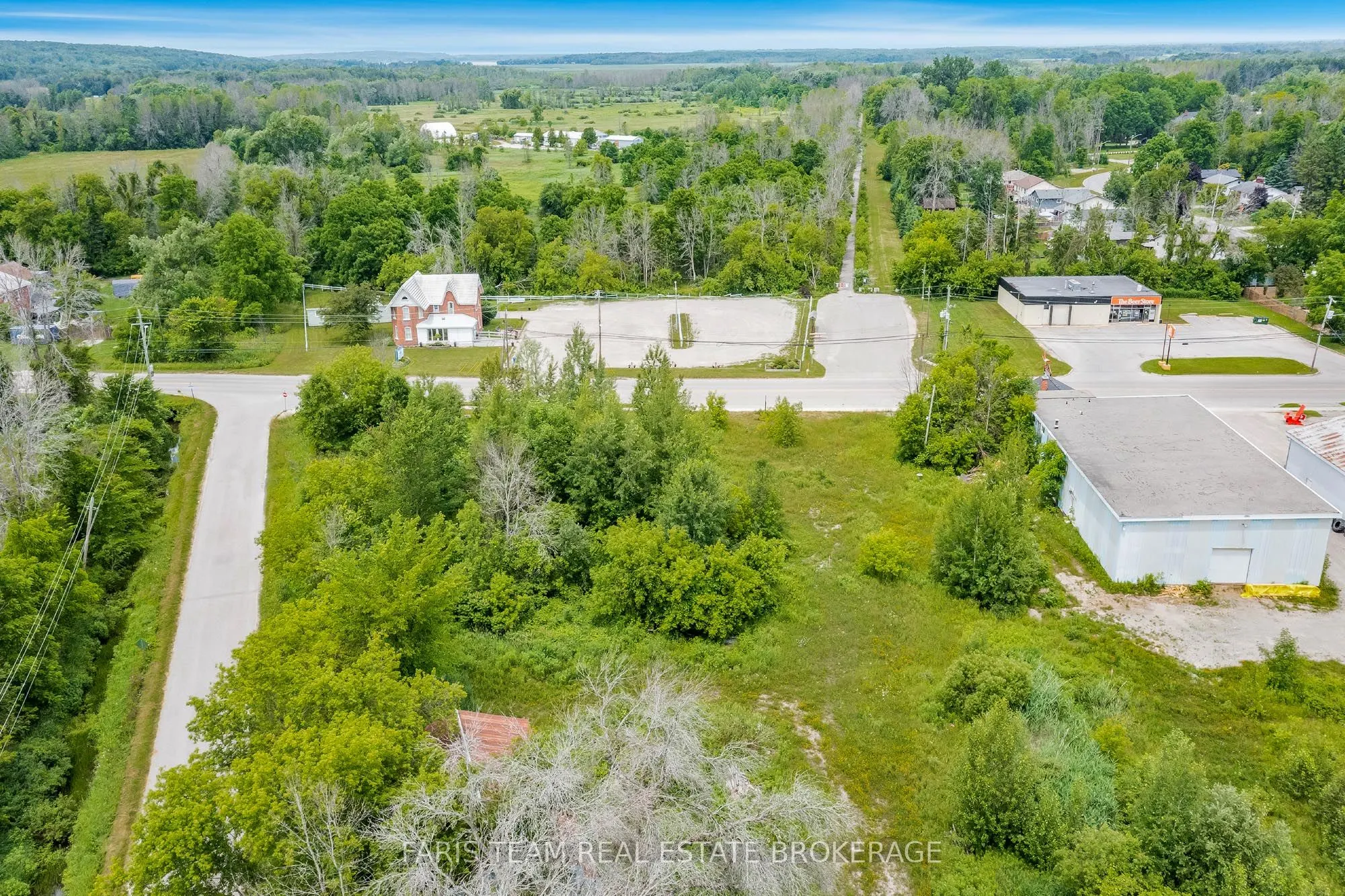 19 Sturgeon Bay Road
