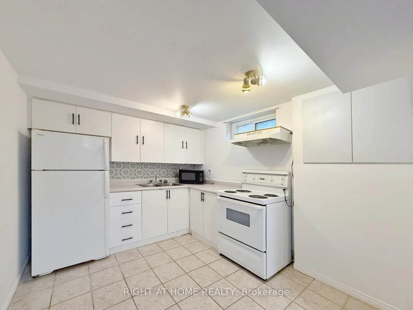 183 Rose Street, #Lower Unit