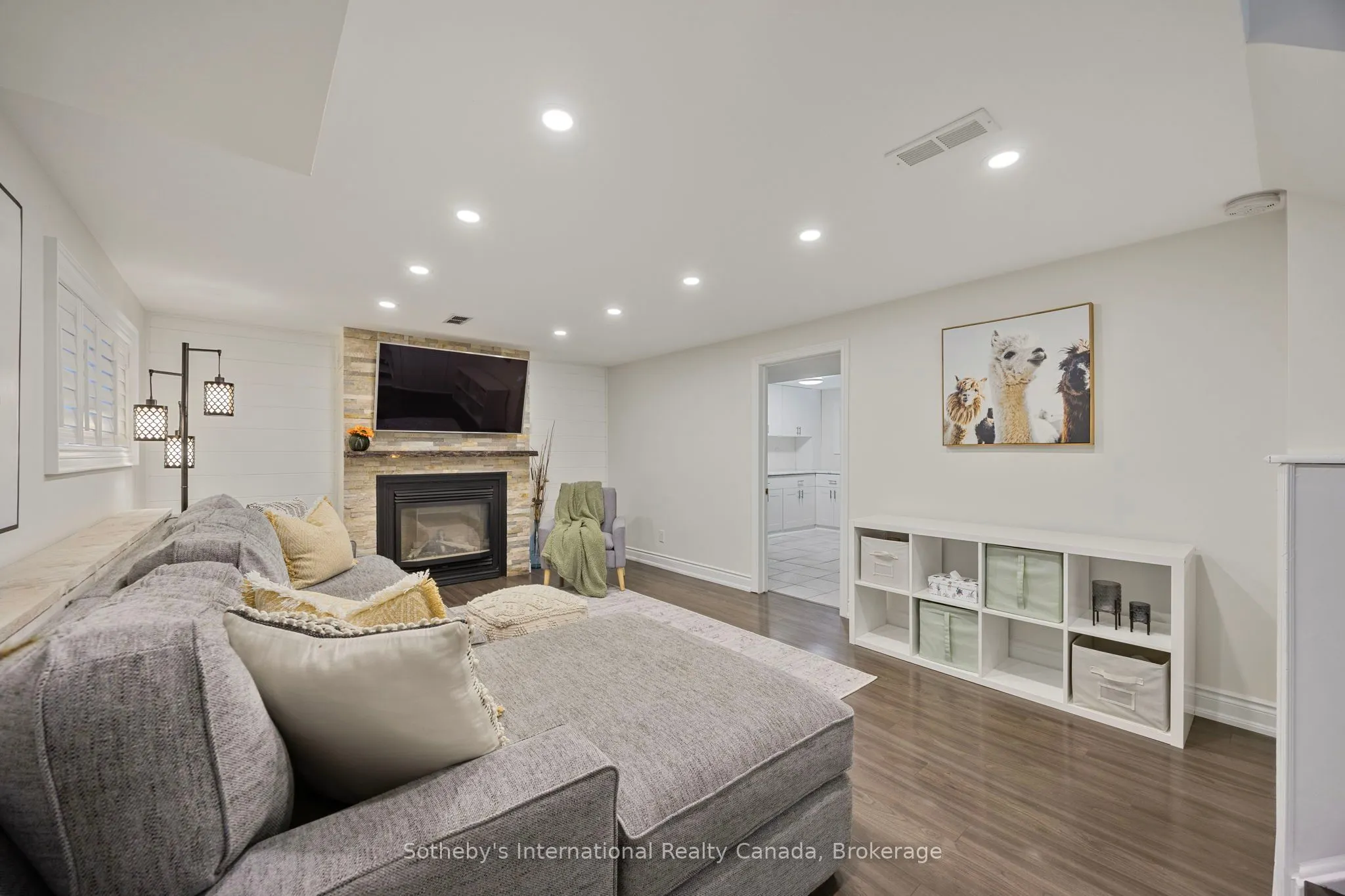 4 Peacher Street