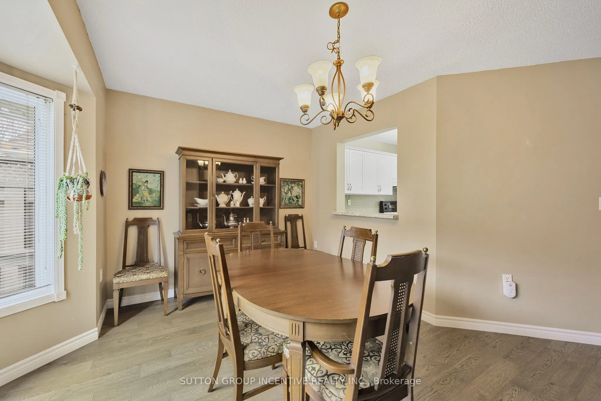 40 Museum Drive, #403