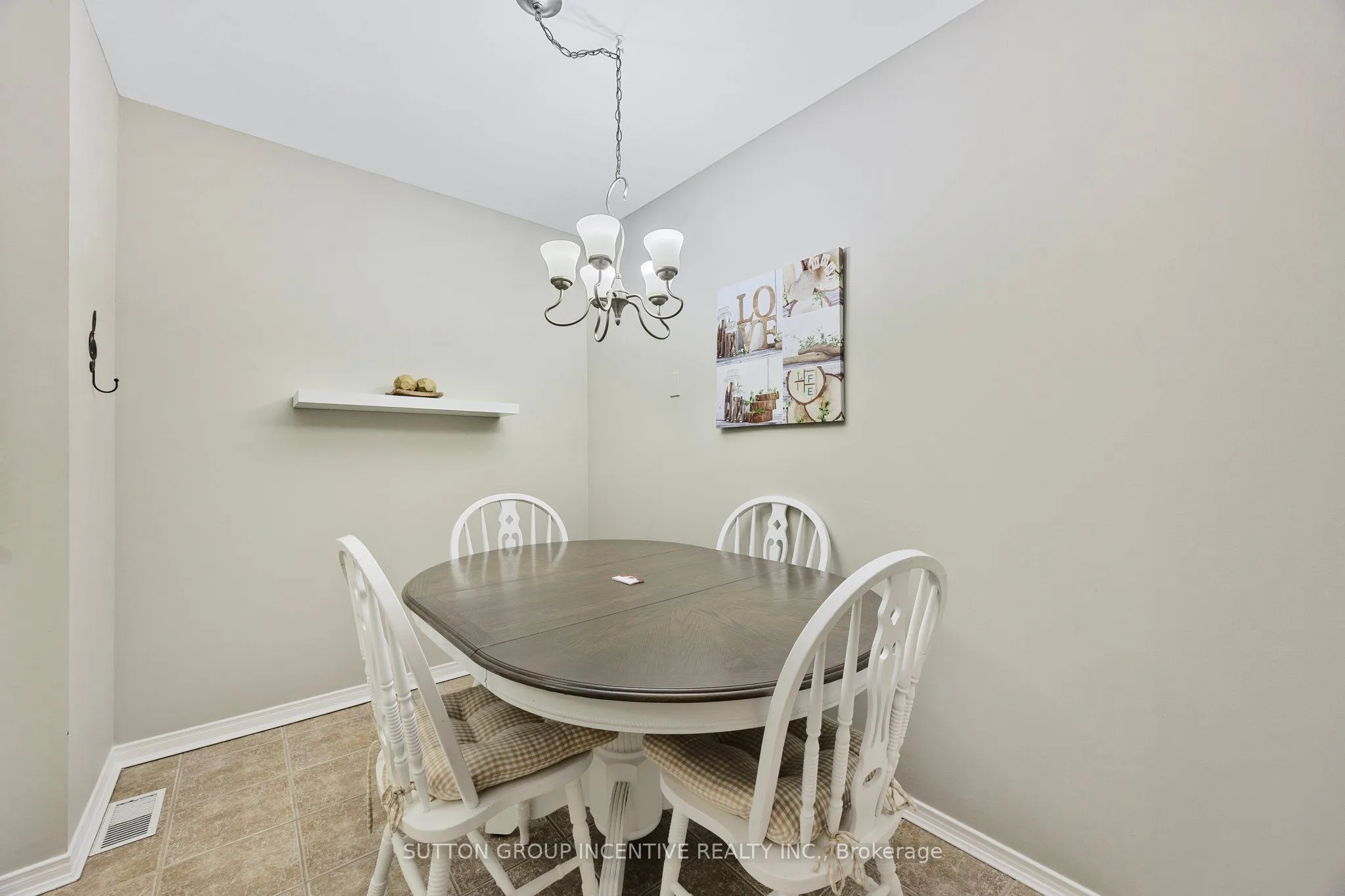40 Museum Drive, #403
