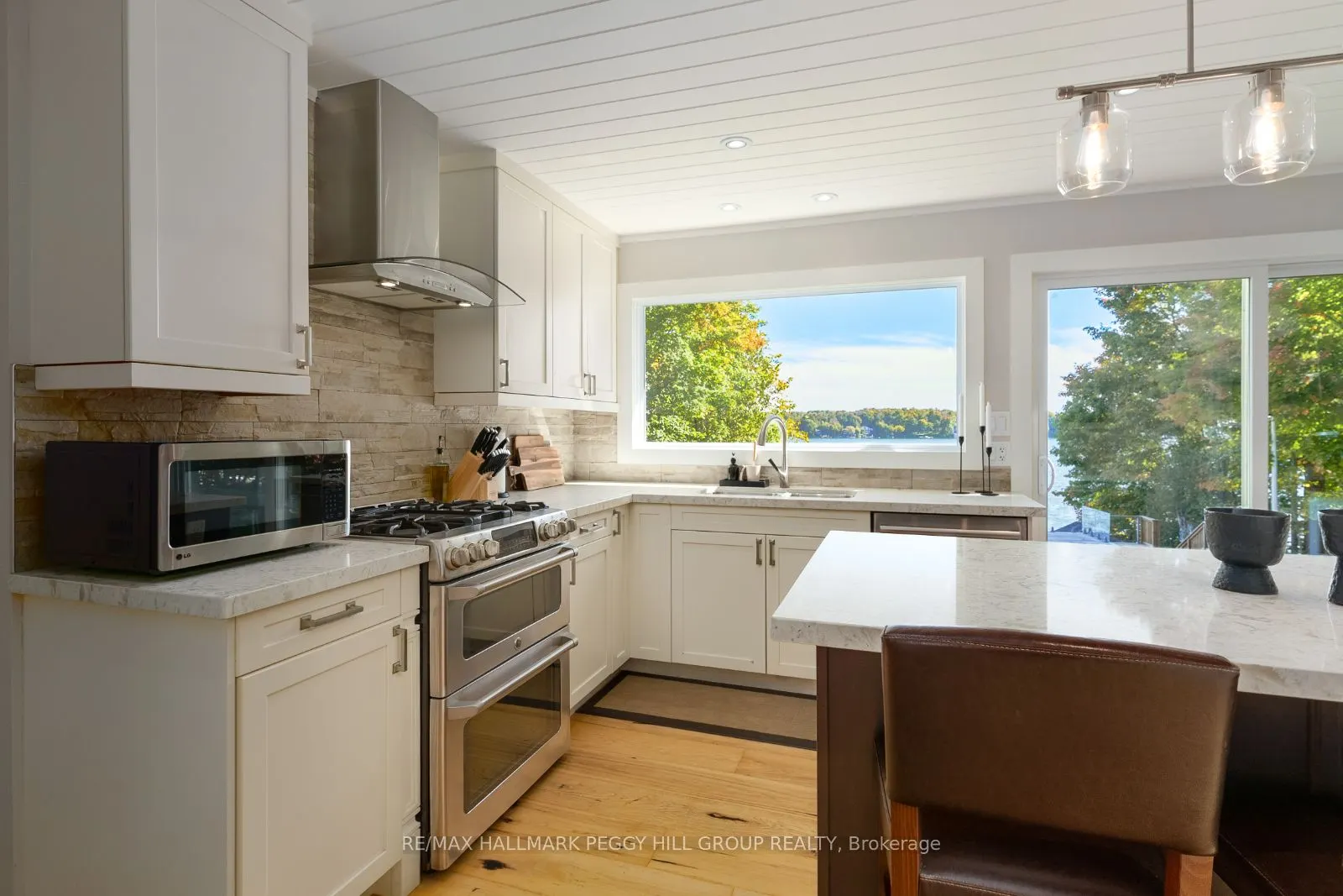 273 Shoreline Drive