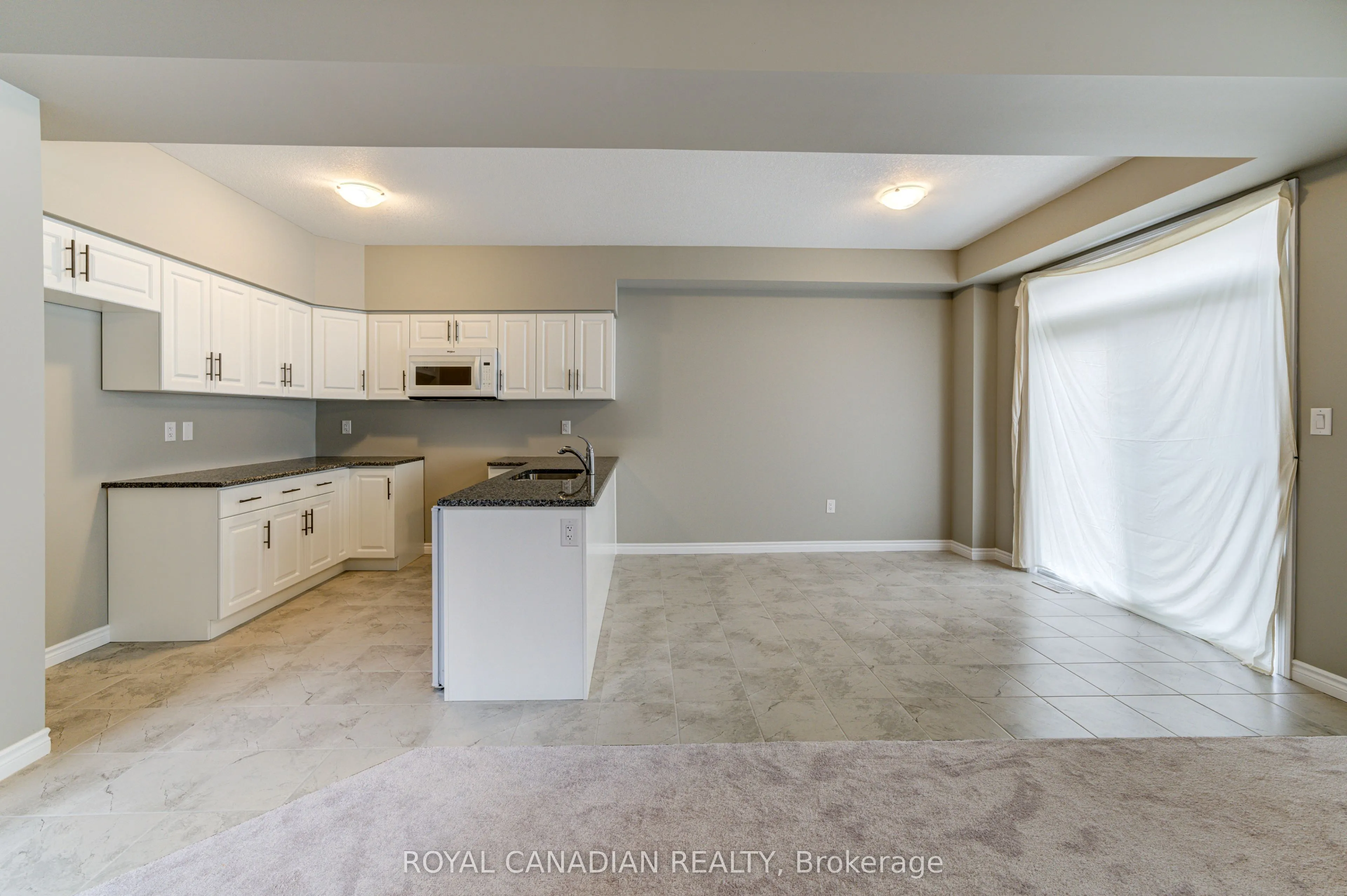 1048 WRIGHT Drive