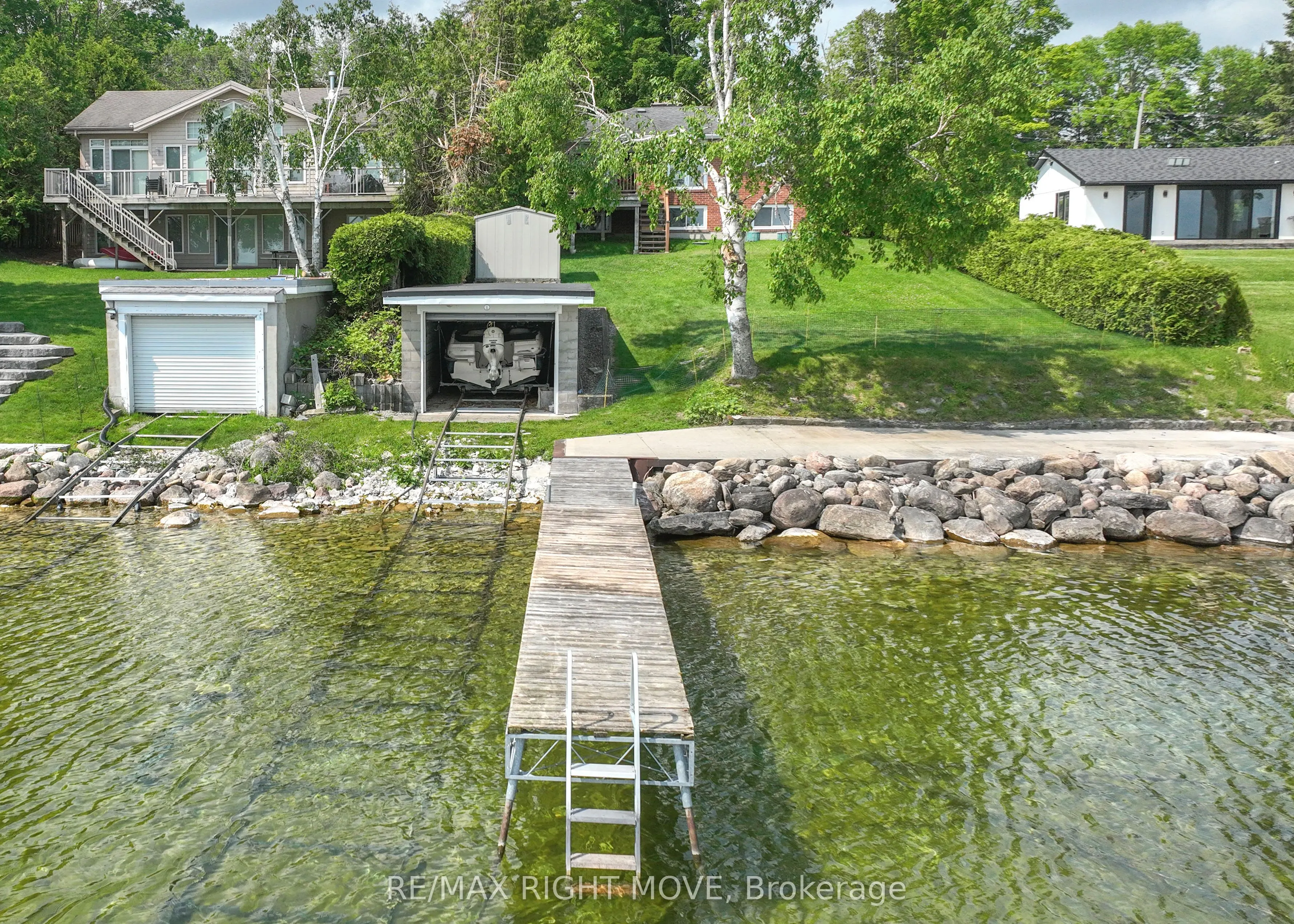 905 Woodland Drive