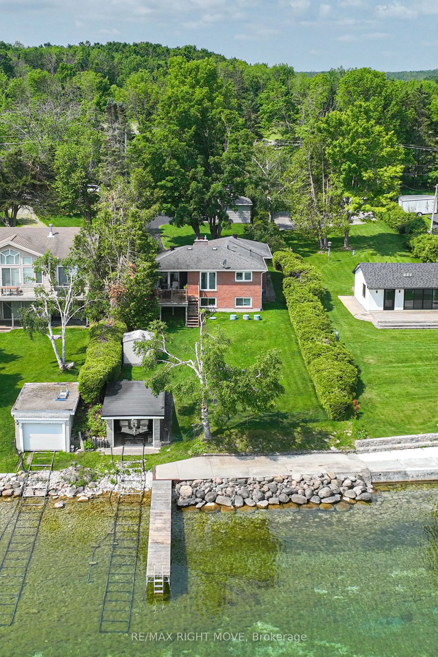905 Woodland Drive