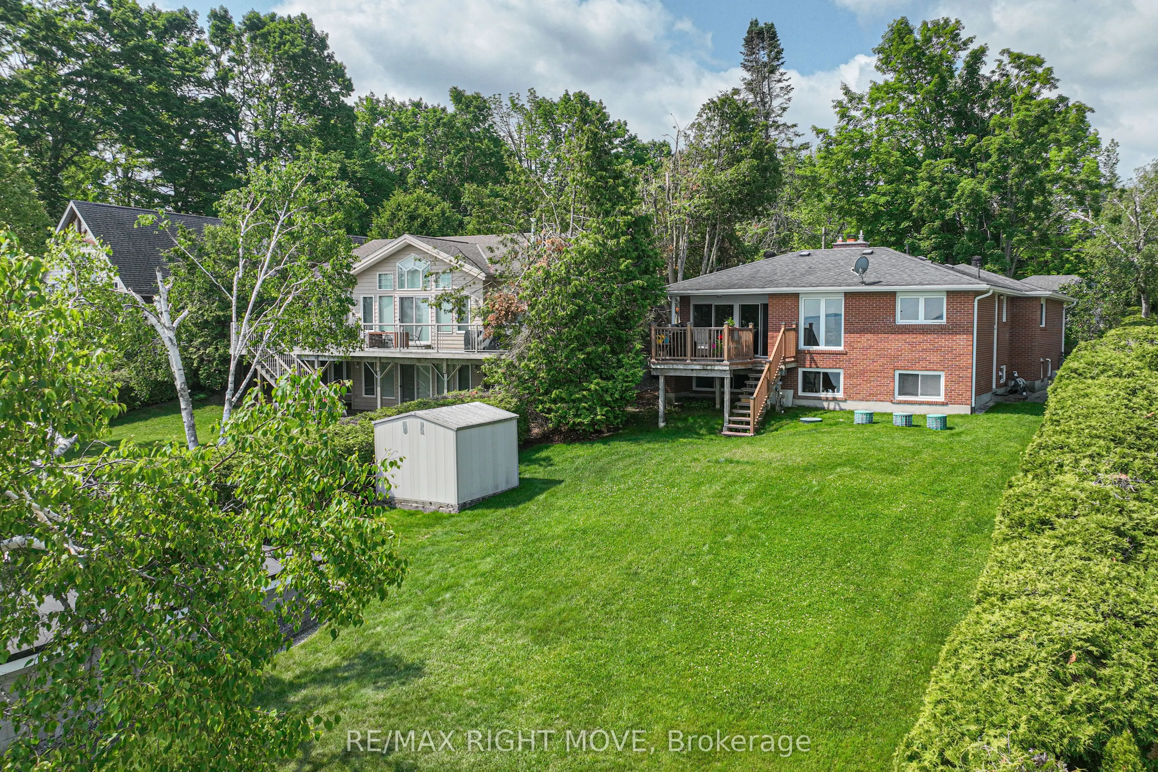905 Woodland Drive