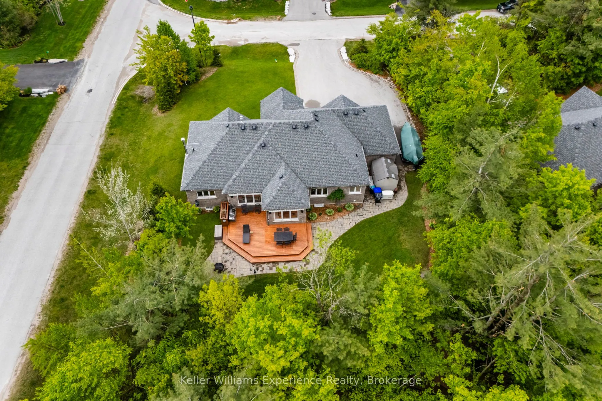 1 Topaz Court