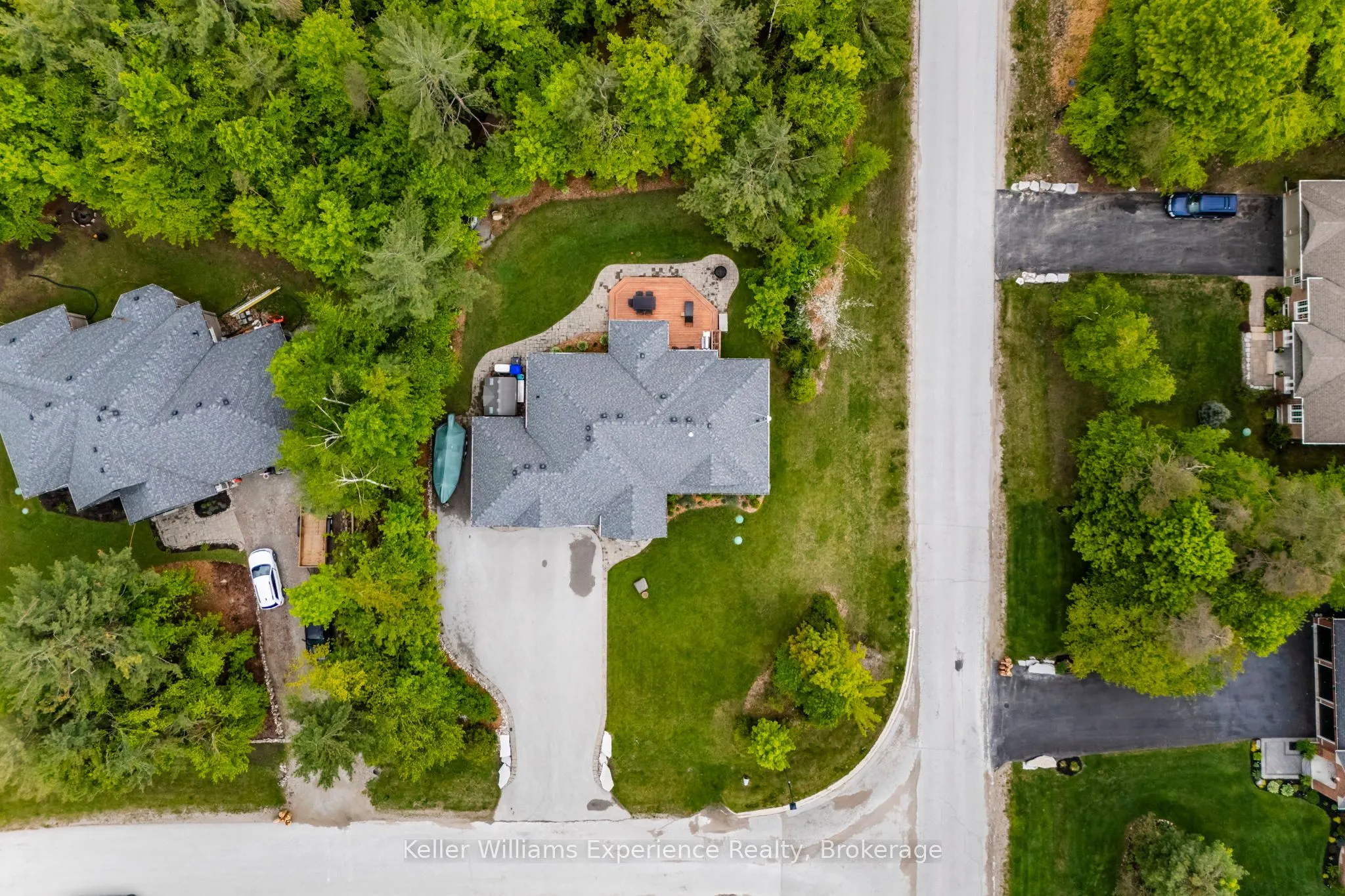 1 Topaz Court