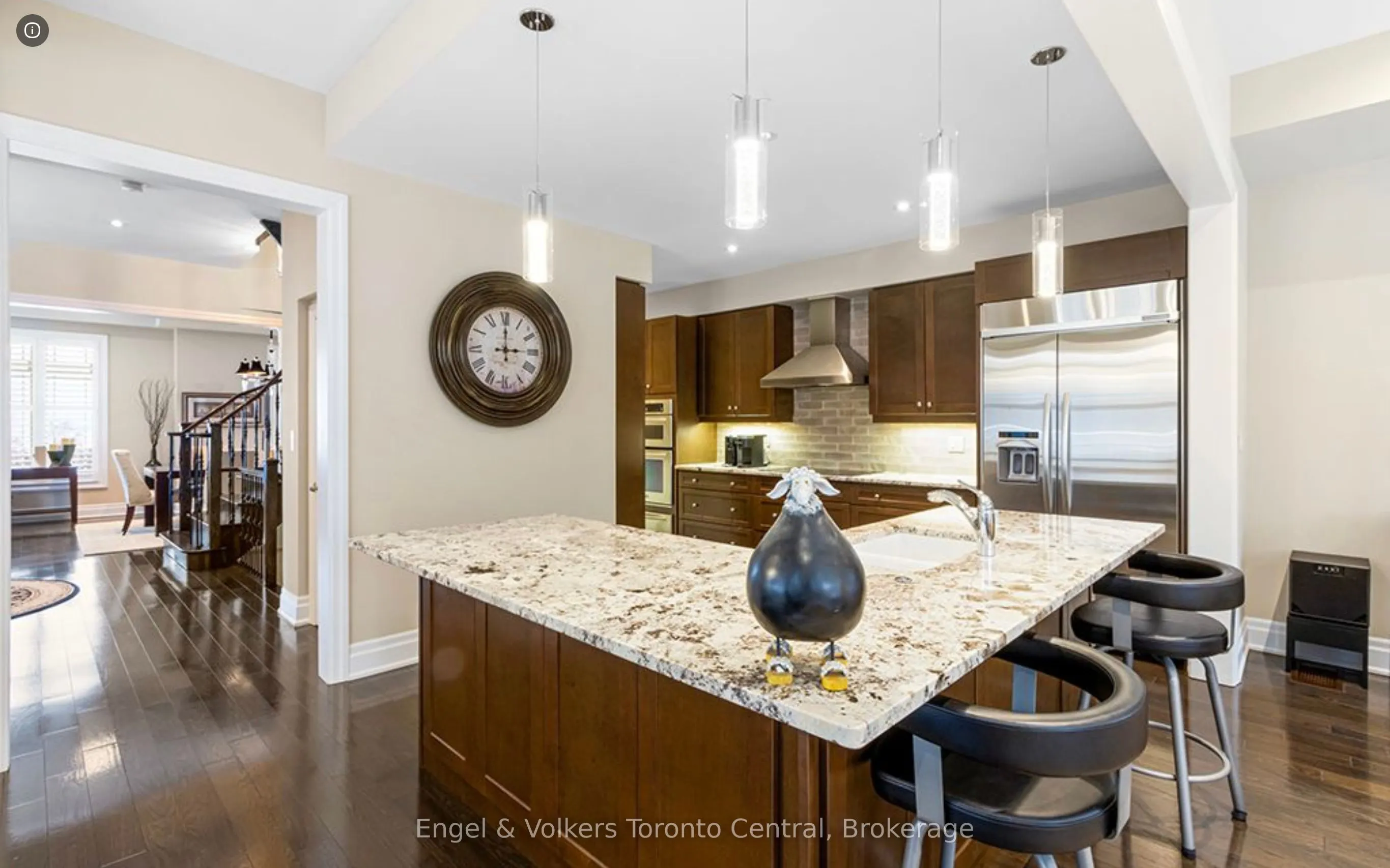 1 Westmount Mews, #7