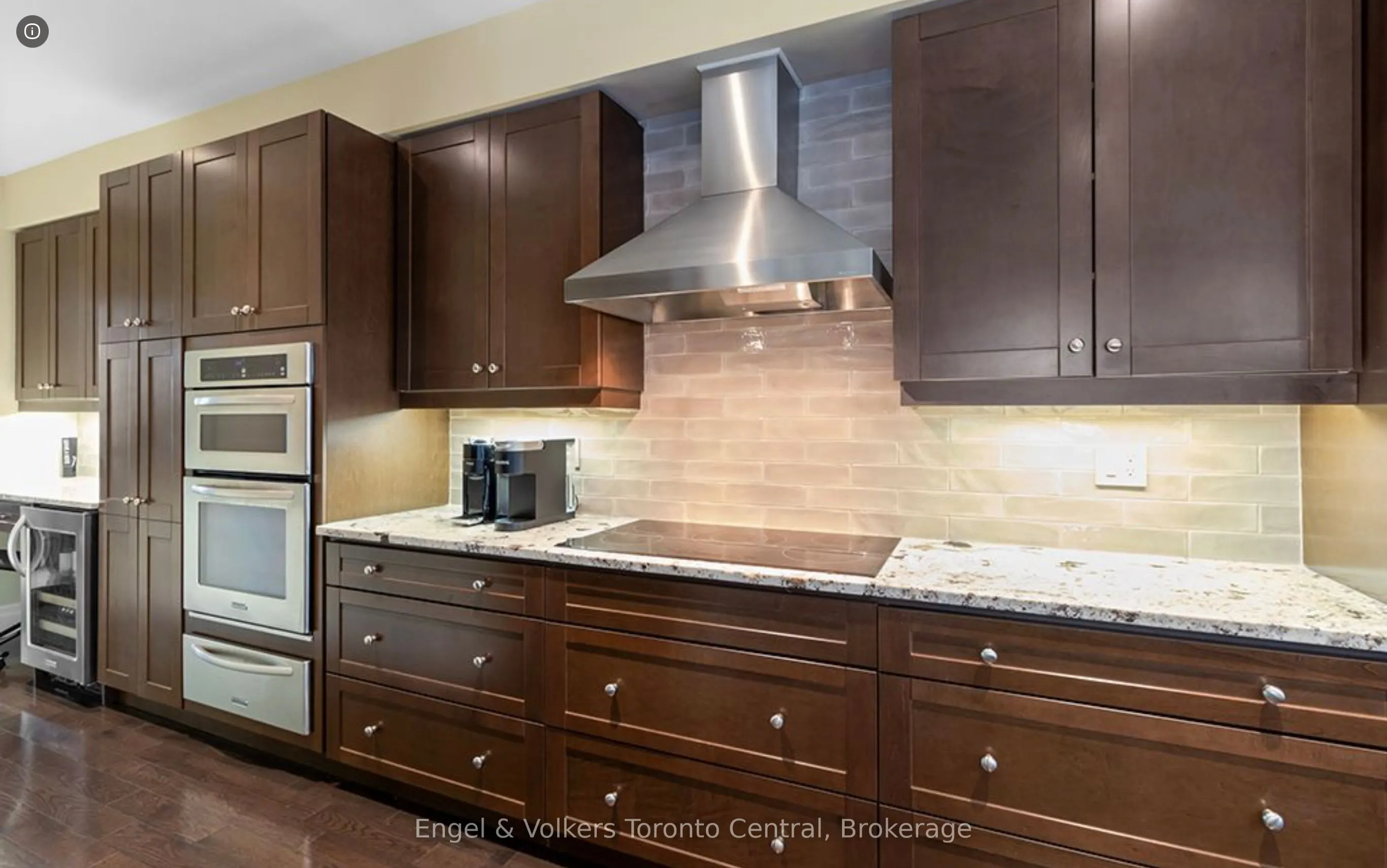 1 Westmount Mews, #7