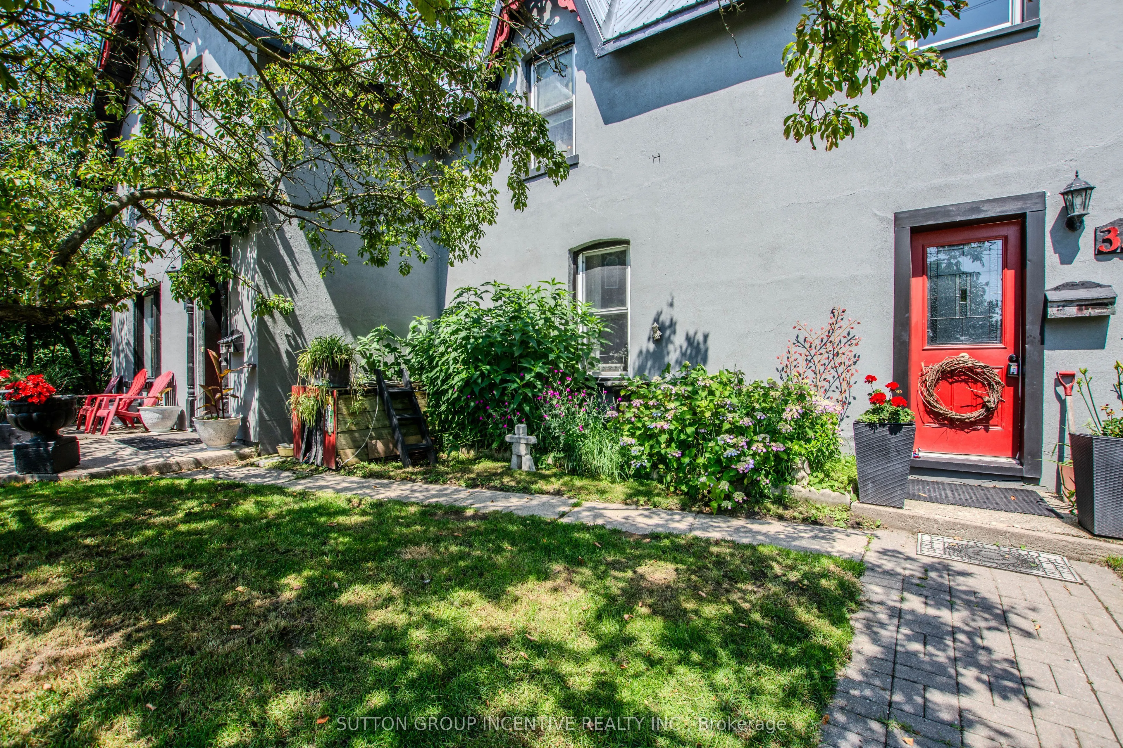 338 Gloucester Street