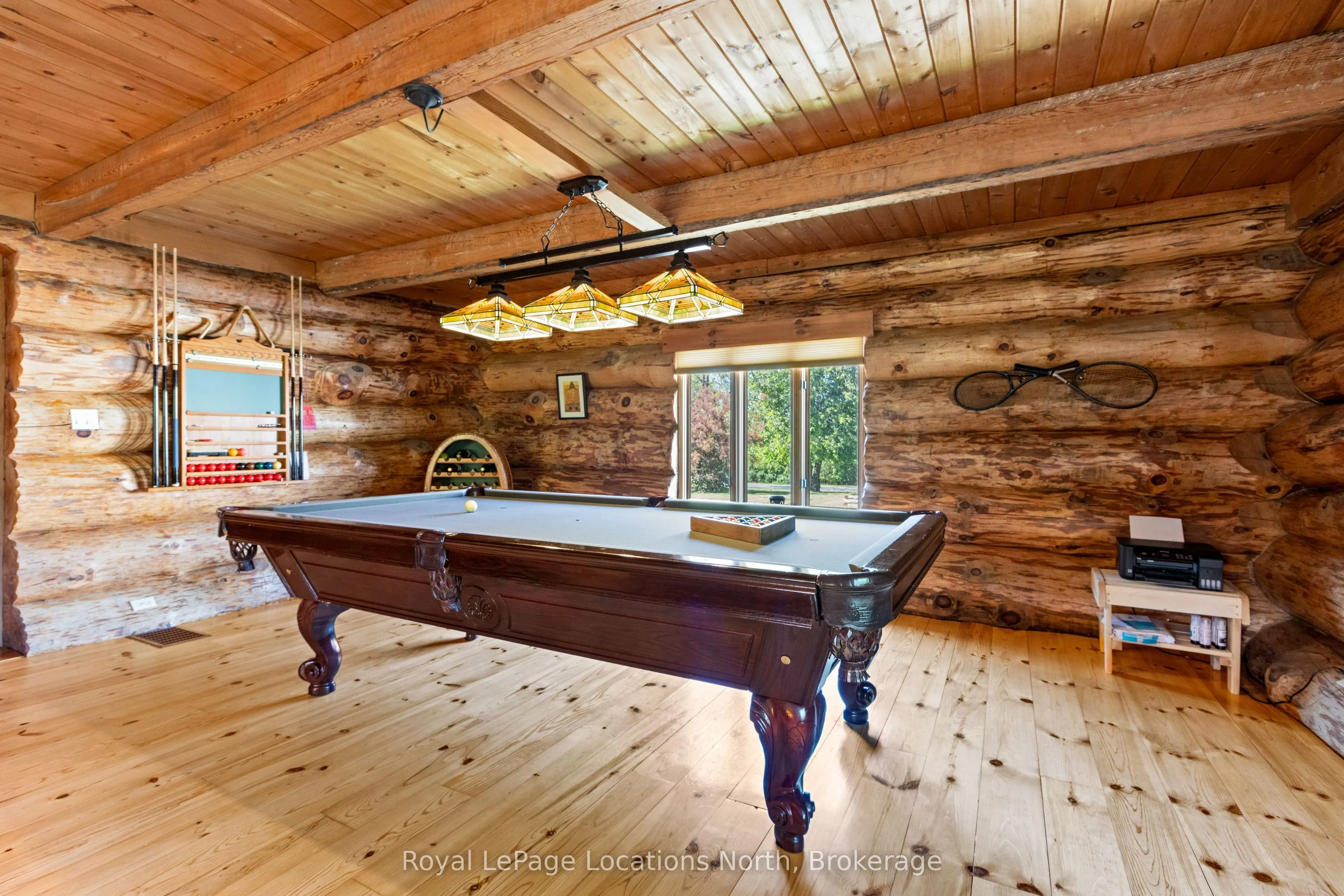 24 Oliver Crescent