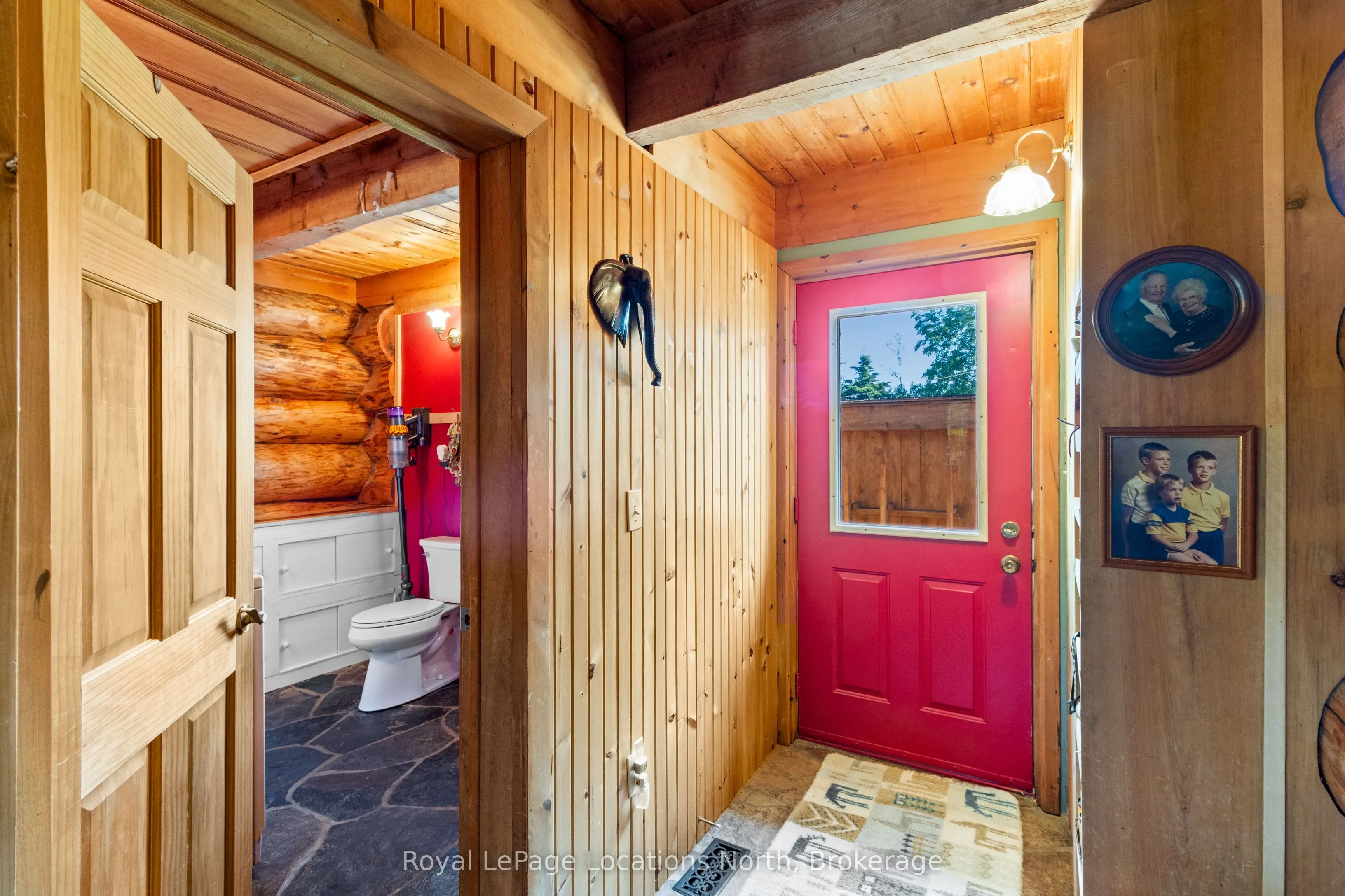 24 Oliver Crescent