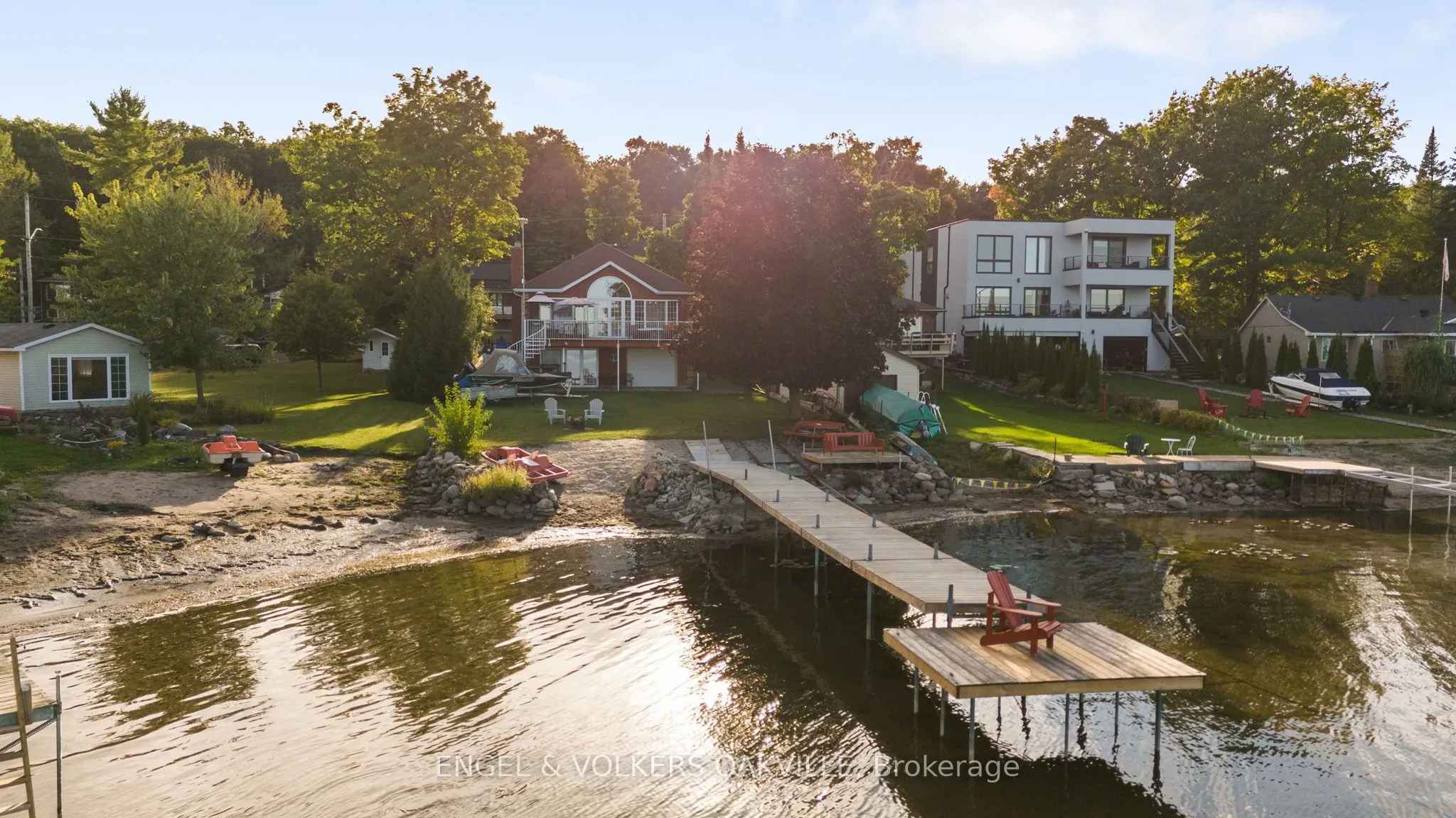 216 Robins Point Road