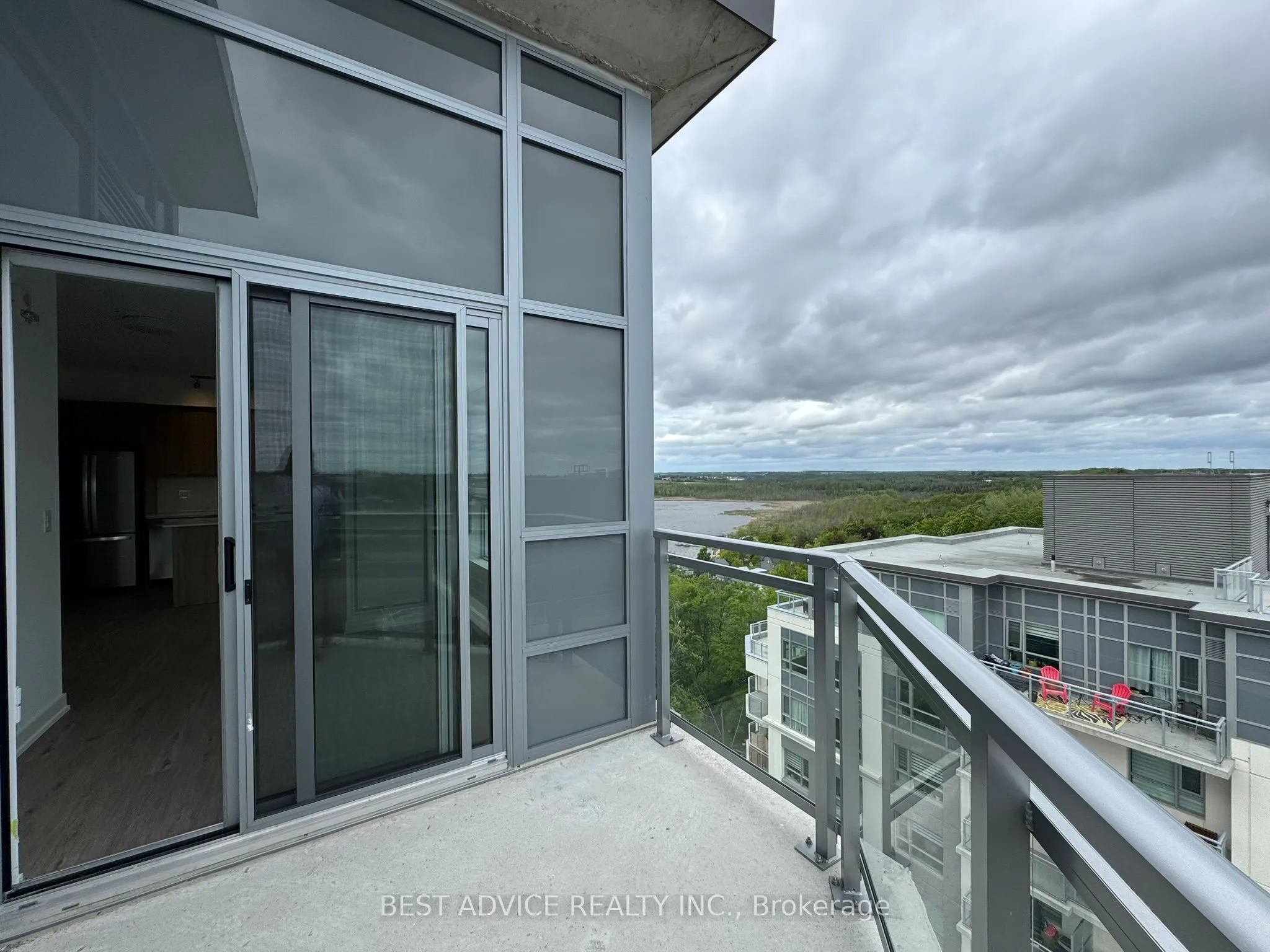 56 Lakeside Terrace, #1209