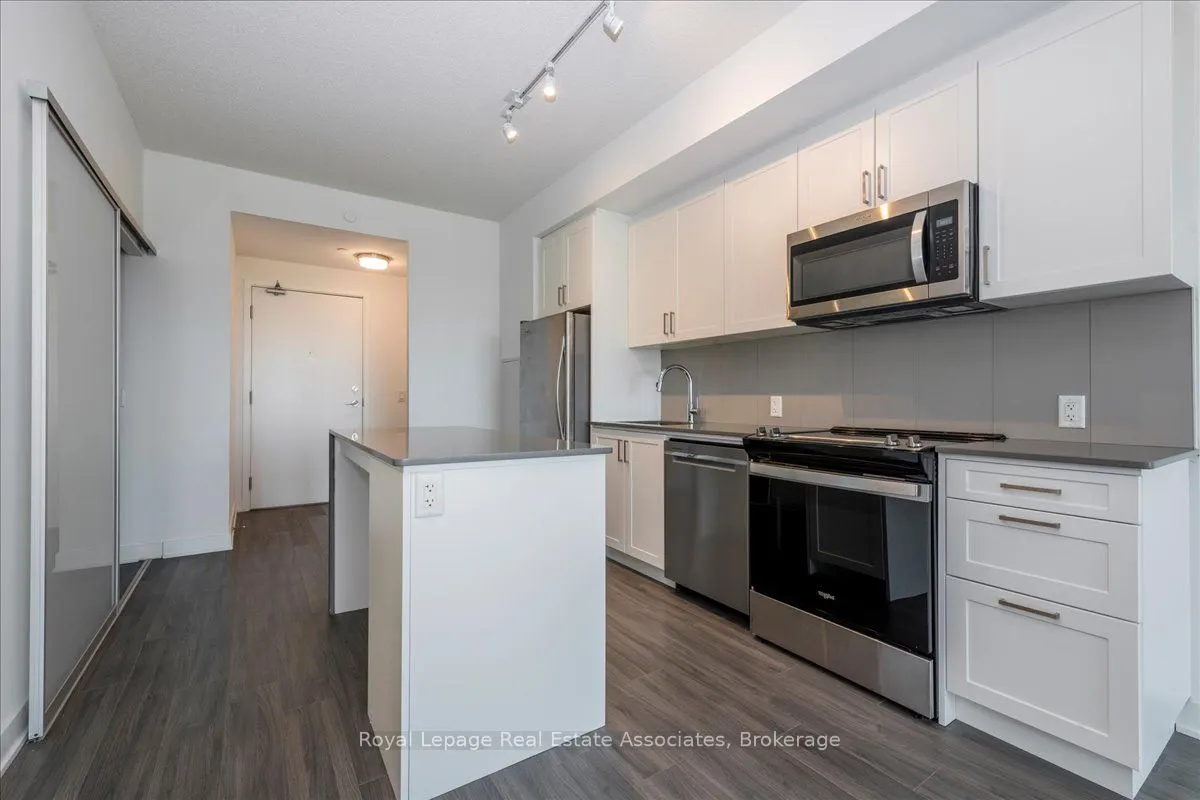 681 Yonge Street, #319