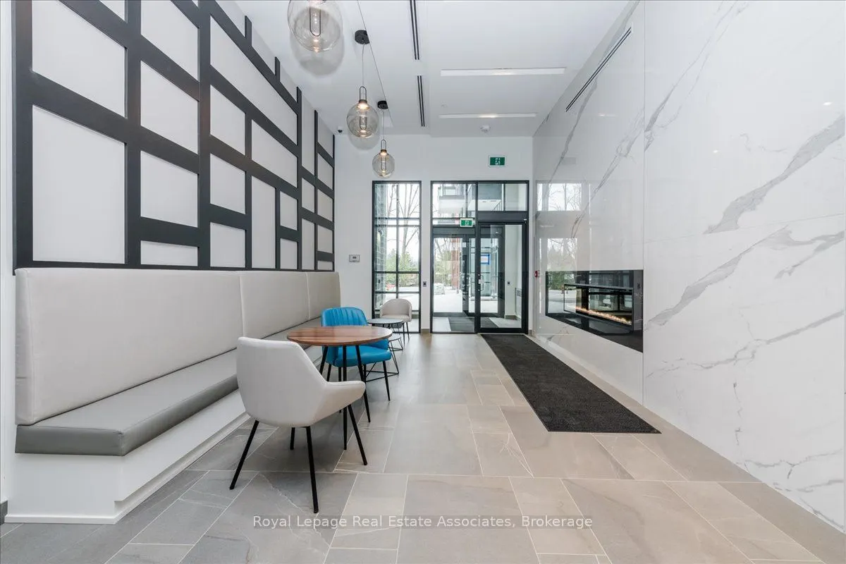 681 Yonge Street, #319
