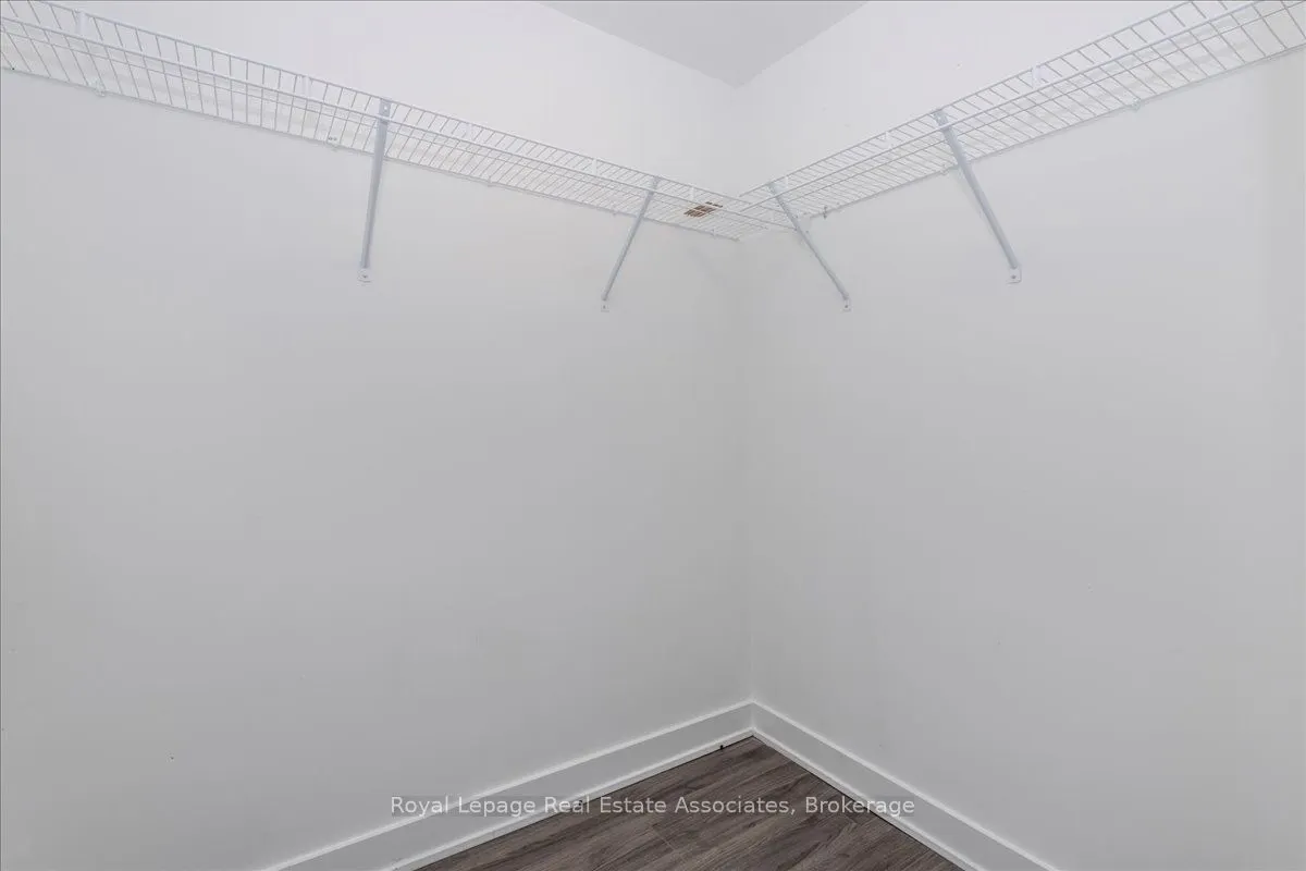 681 Yonge Street, #319
