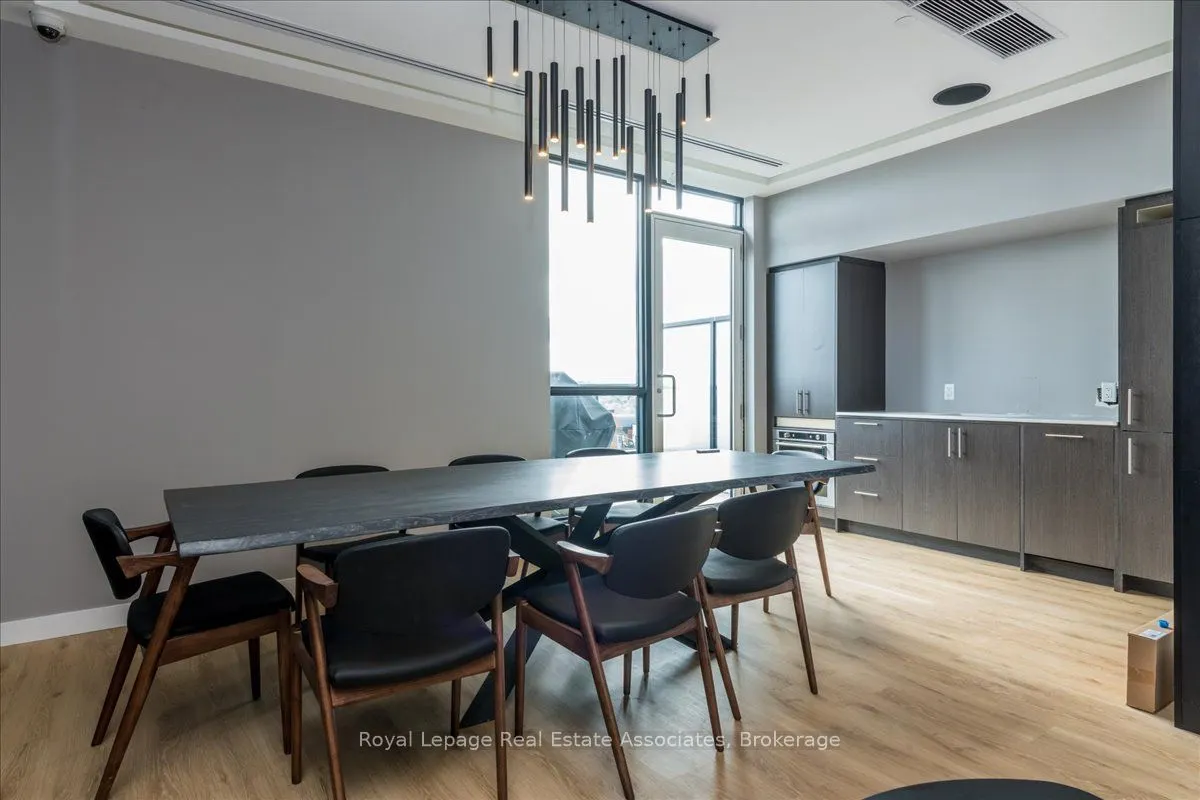 681 Yonge Street, #319